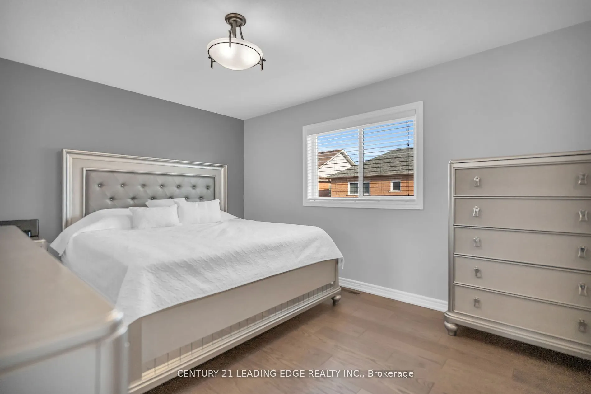 288 Kirkvalley Crescent