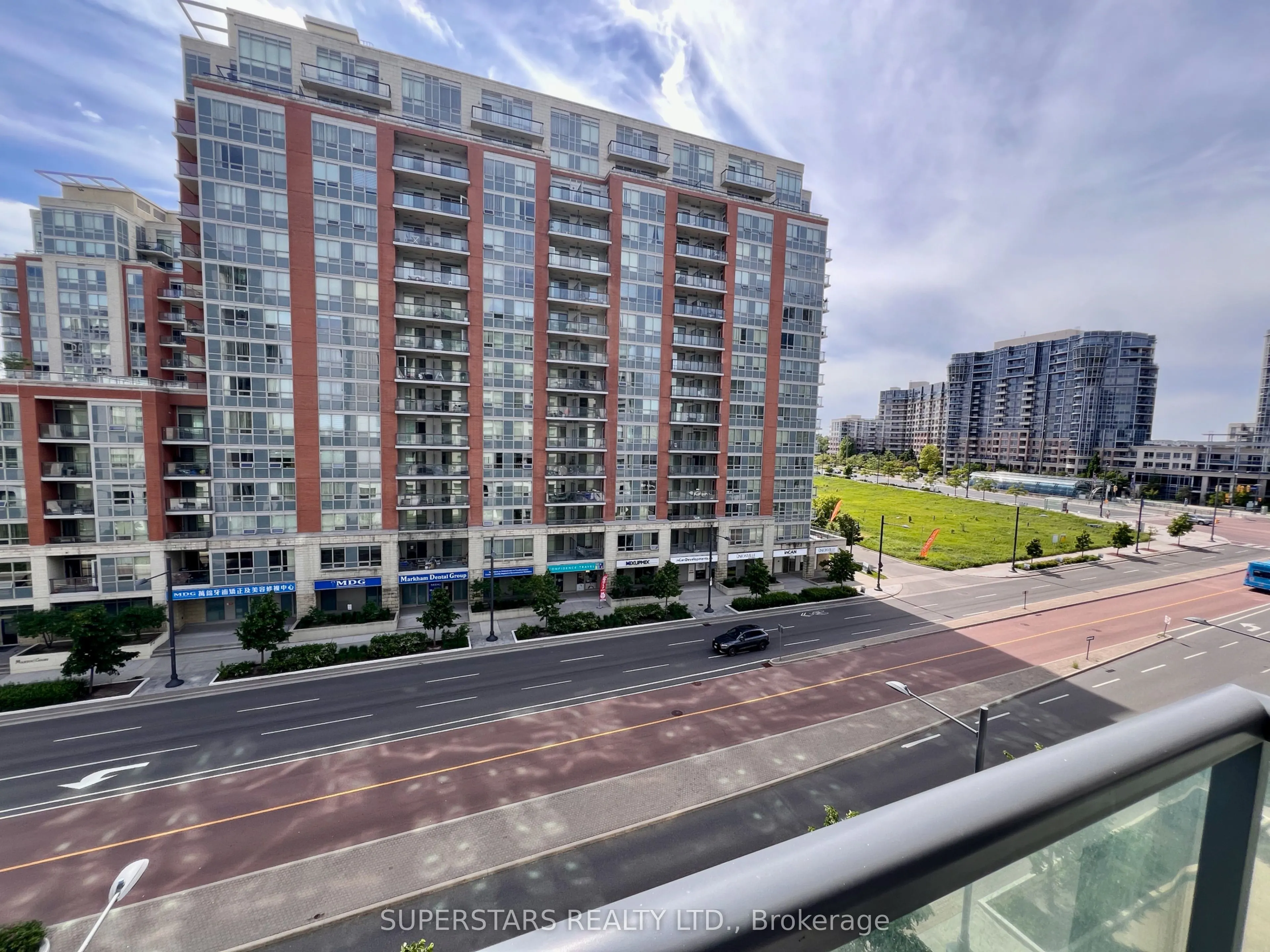 55 South Town Centre Boulevard, #706