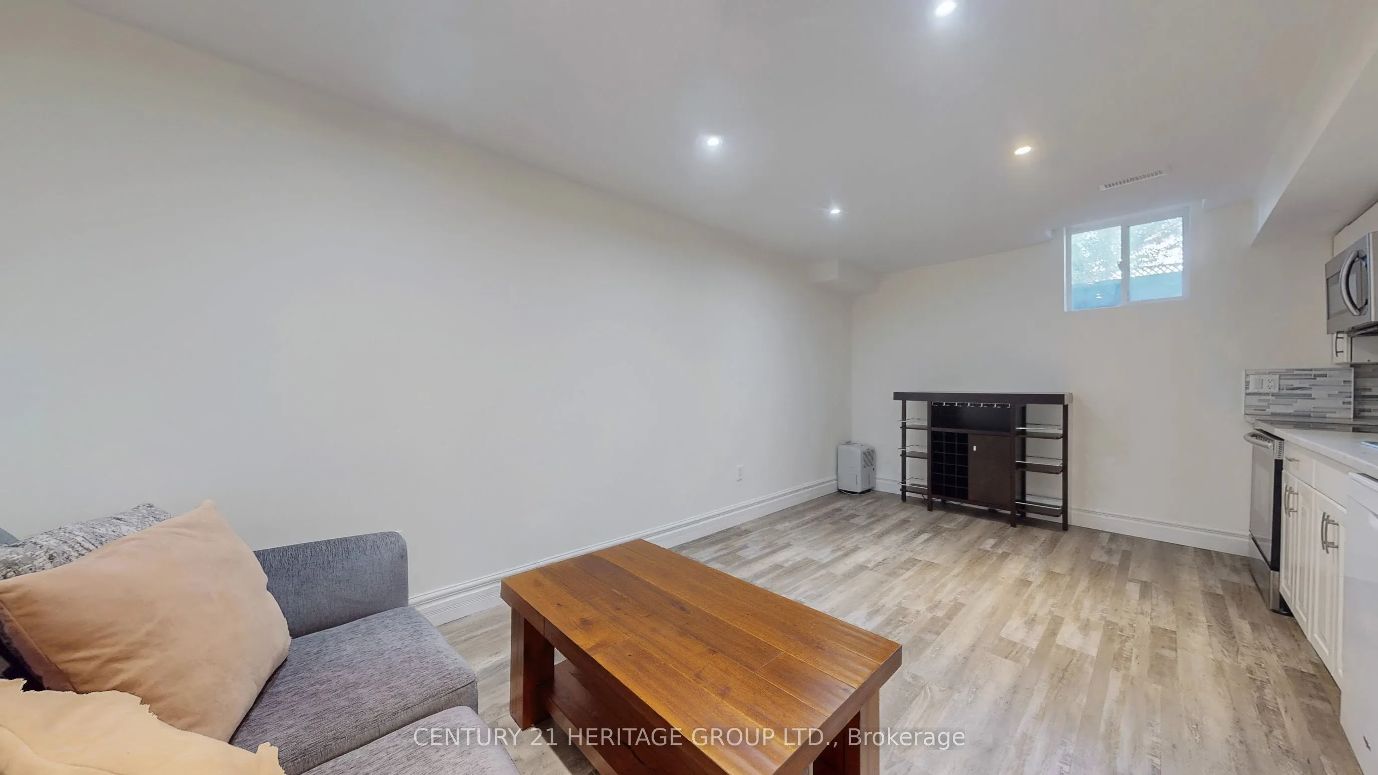 192 Winding Lane