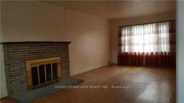 66 Roxborough Road