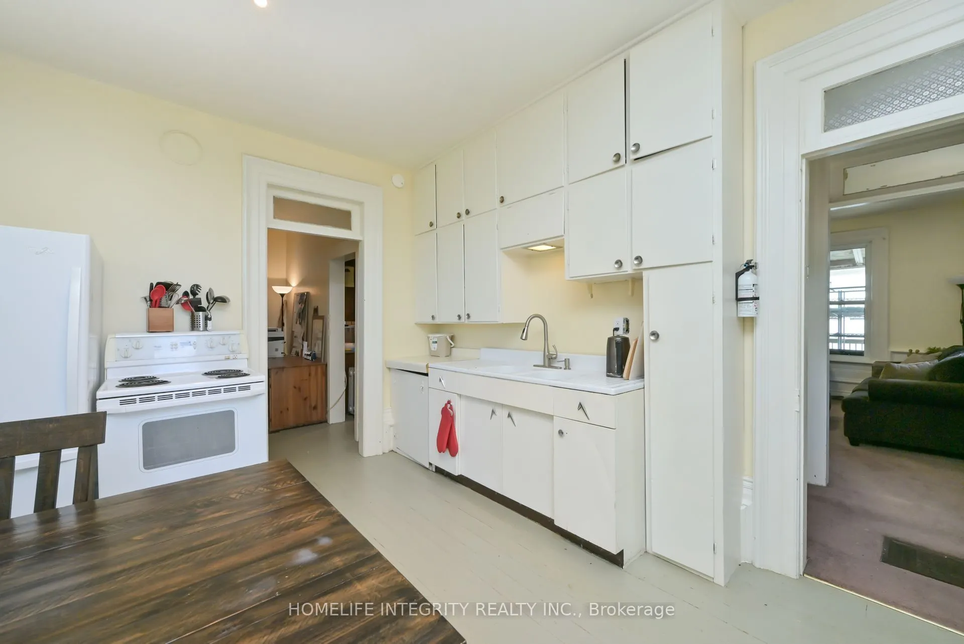 995305 Mono Adjala Townline