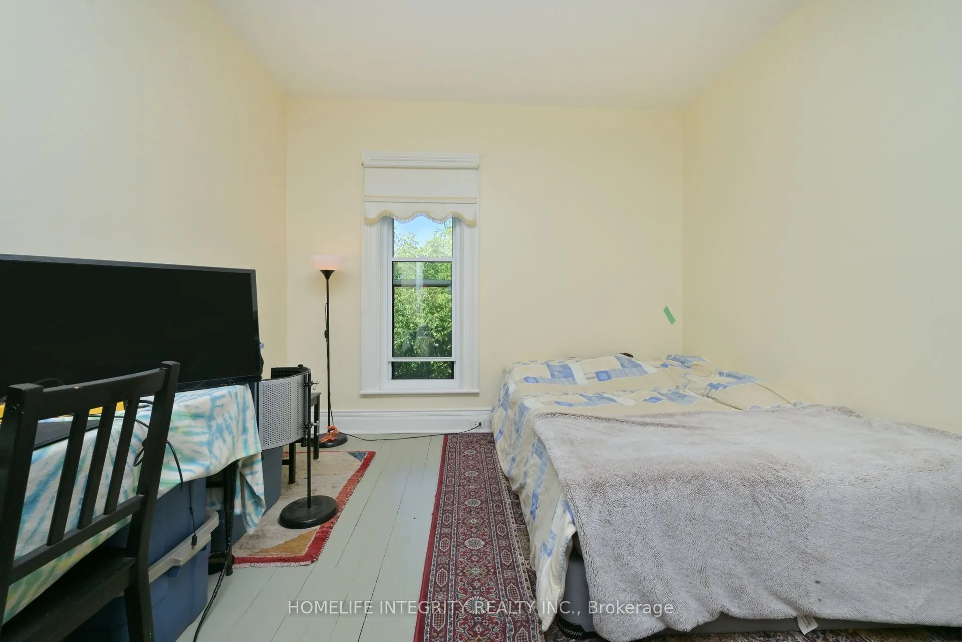 995305 Mono Adjala Townline