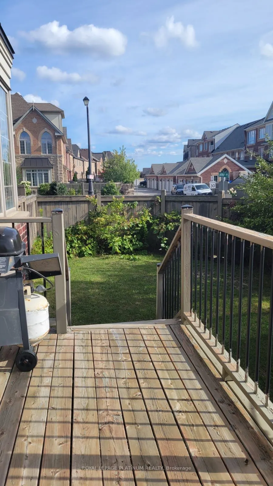 2 Pelee Avenue