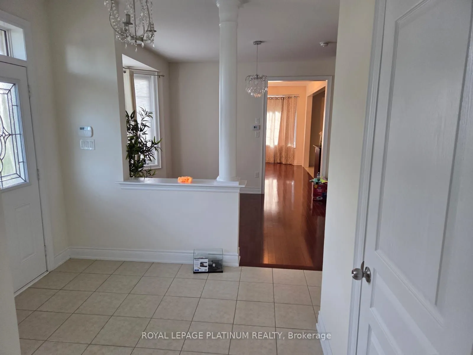 2 Pelee Avenue