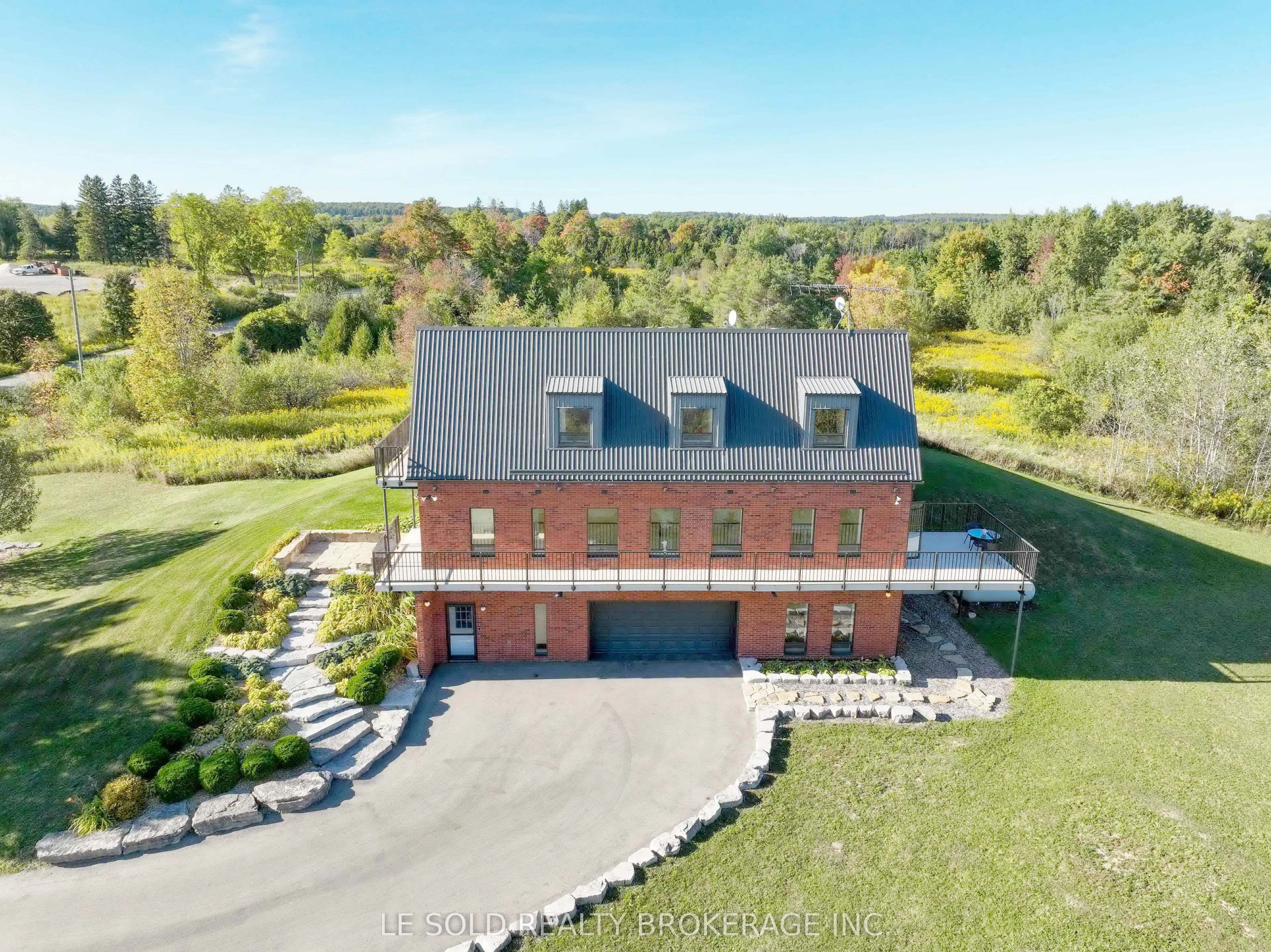 2269 Concession 4