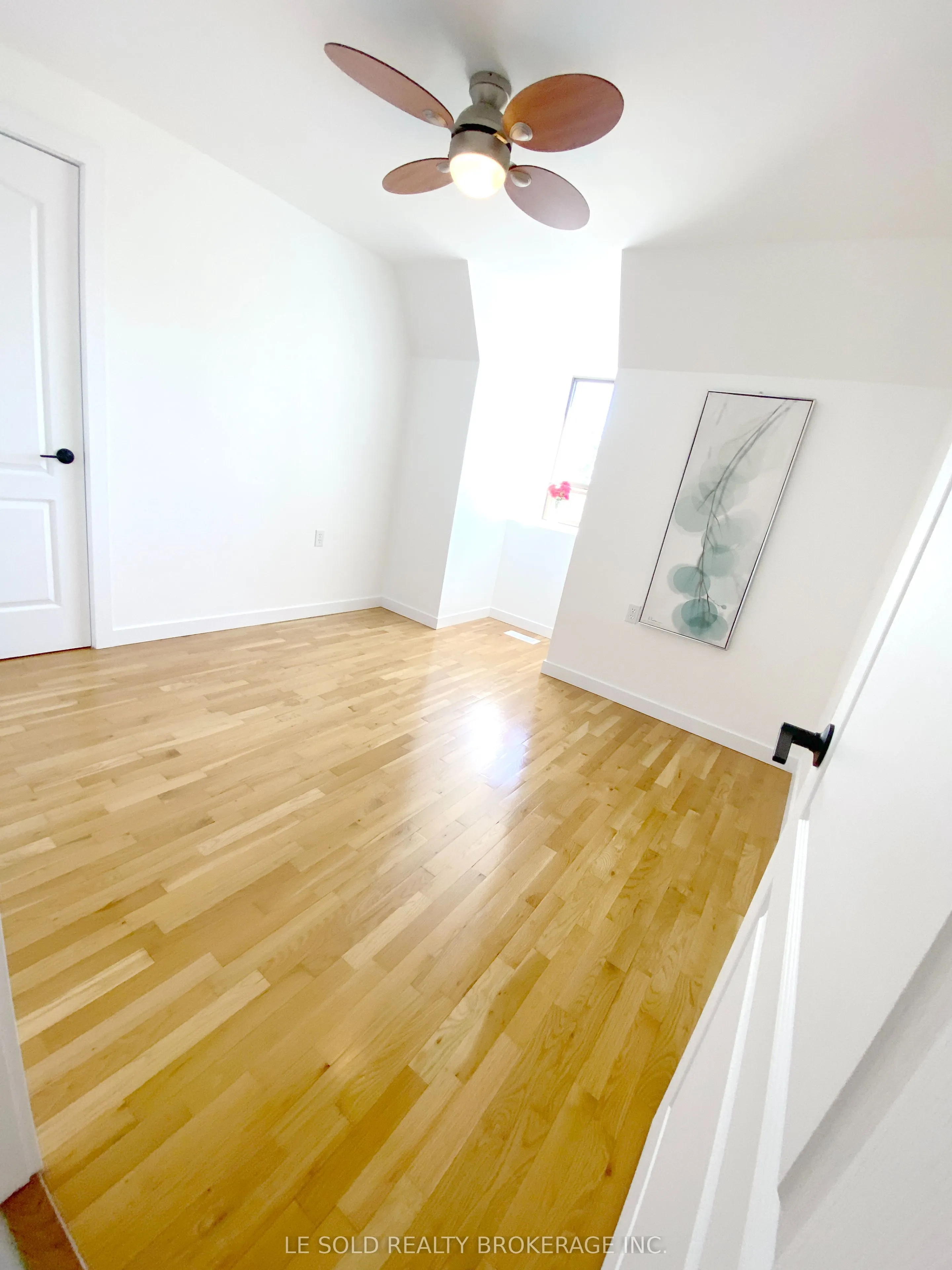 2269 Concession 4