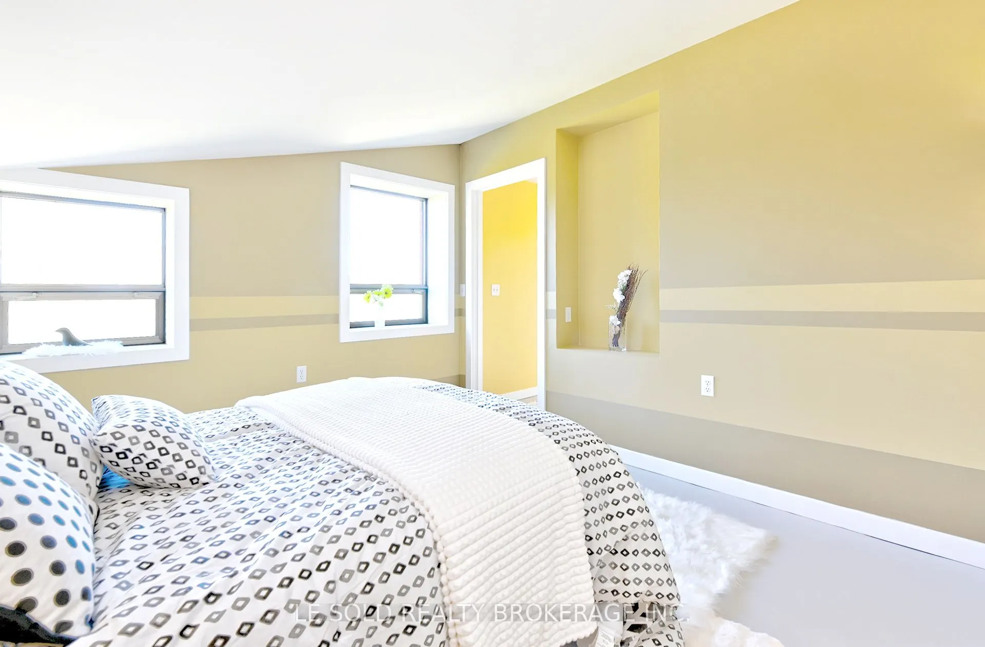 2269 Concession 4