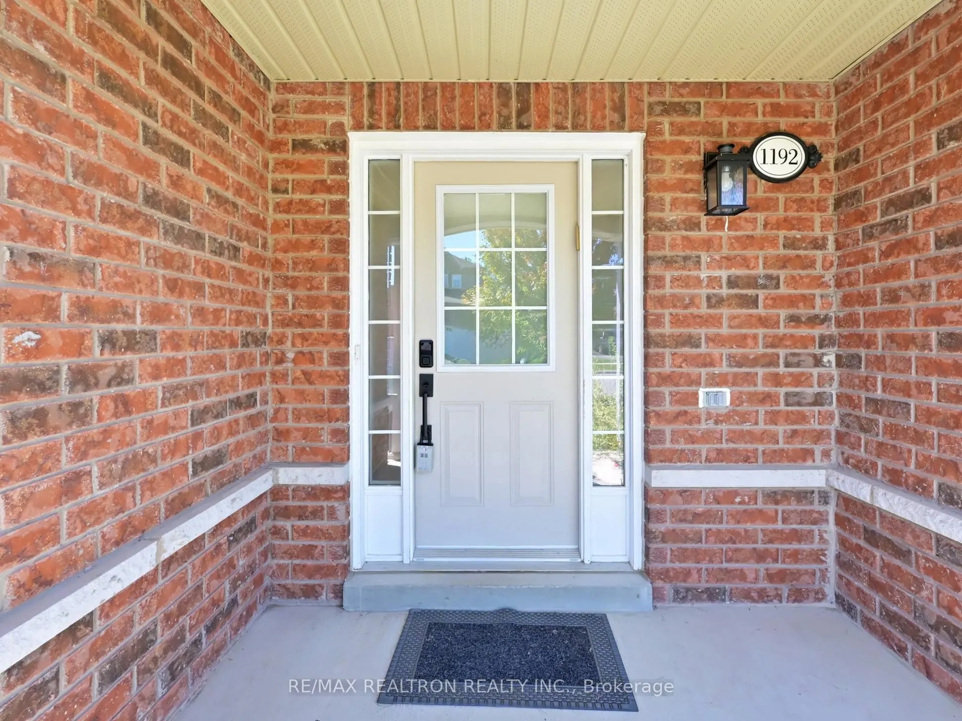 1192 Mary-Lou Street