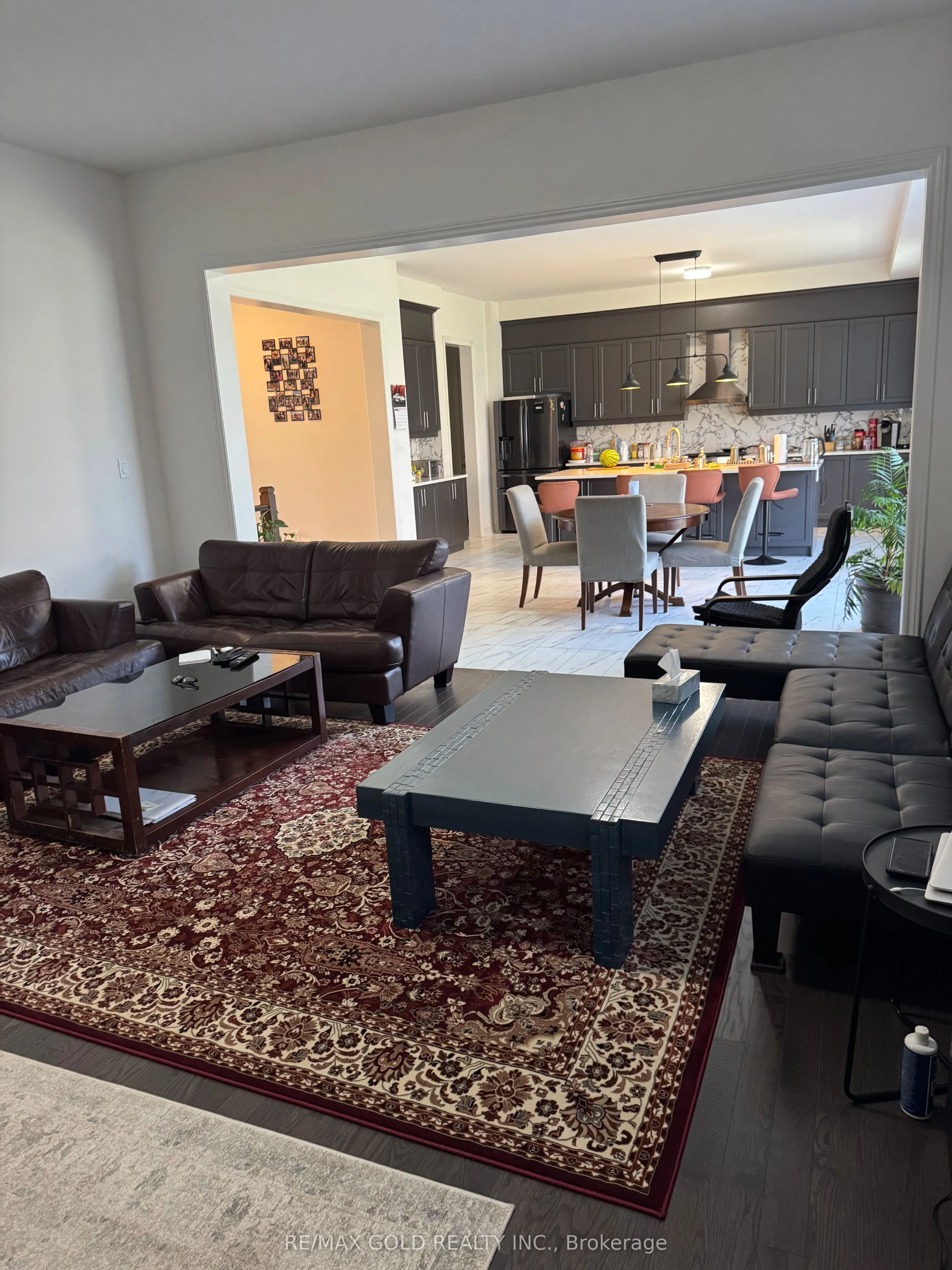 16 Magnolia Avenue