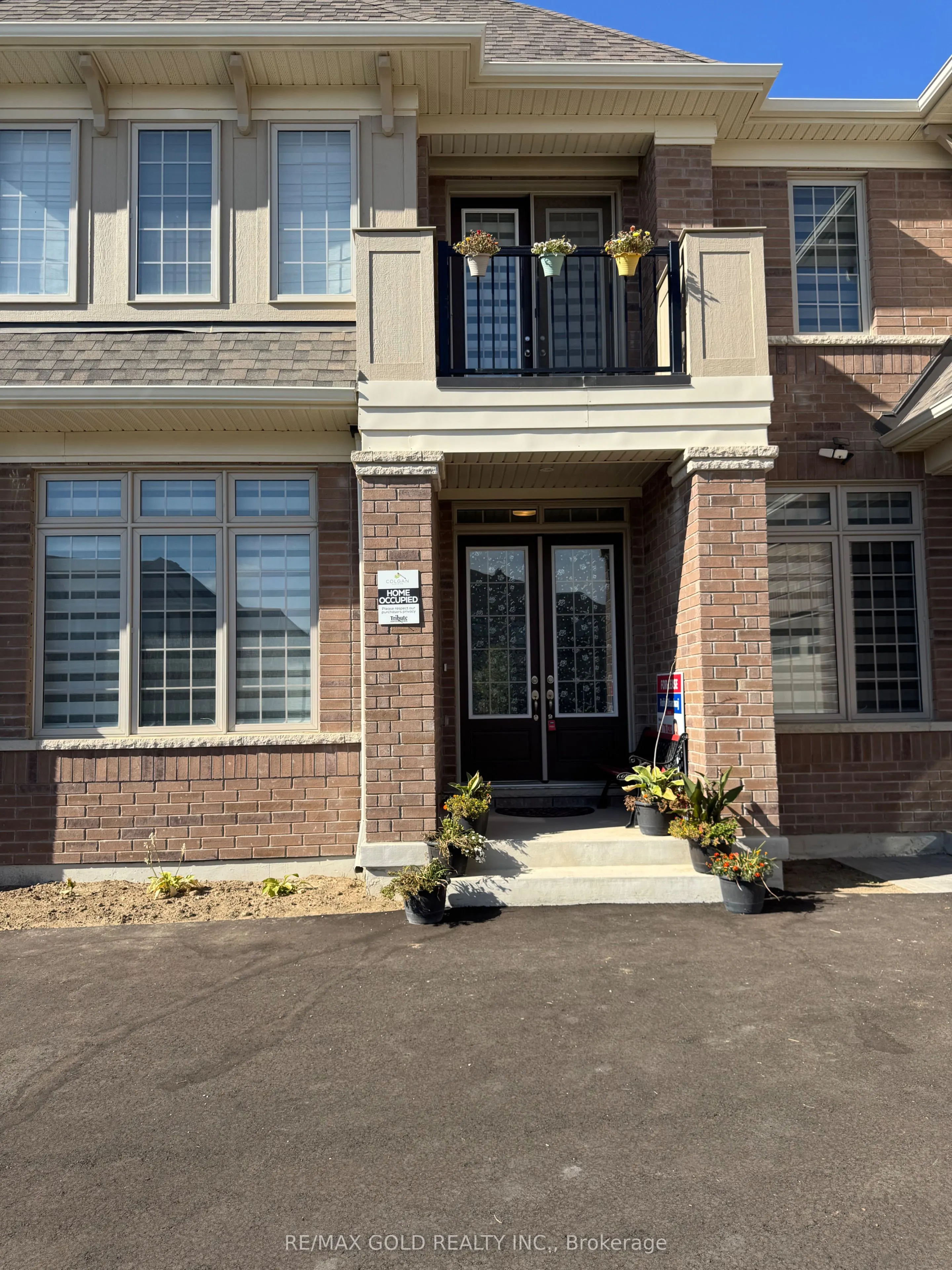 16 Magnolia Avenue