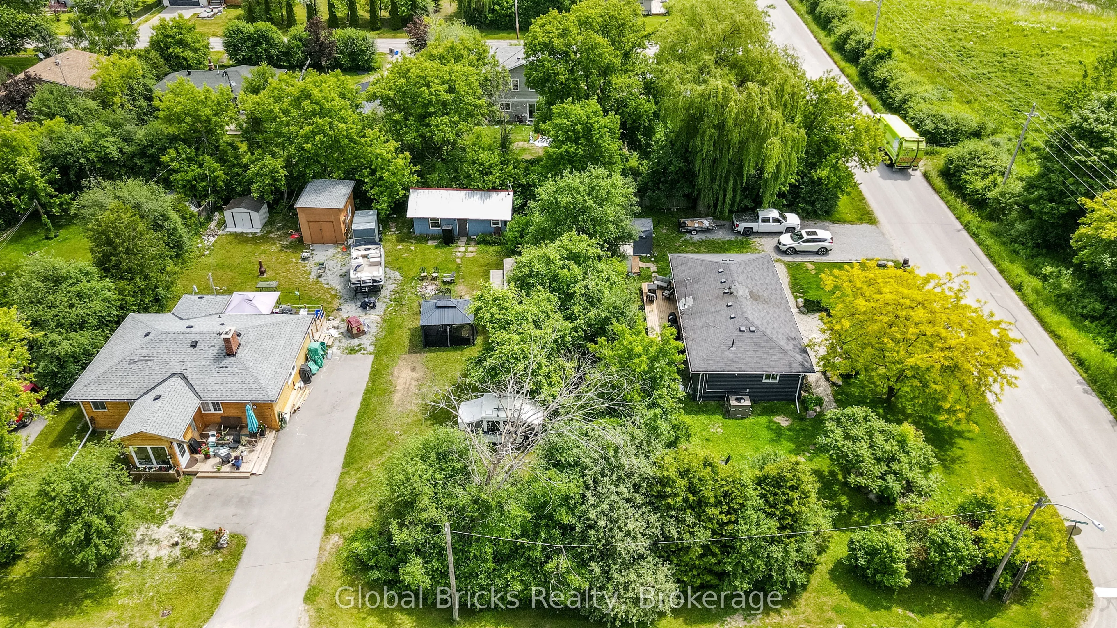77 Cronsberry Road