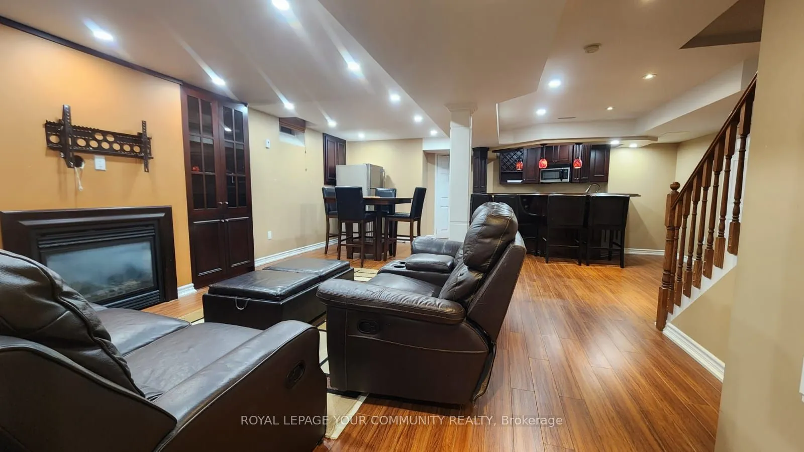 198 Roseheath Drive, #Bsmt