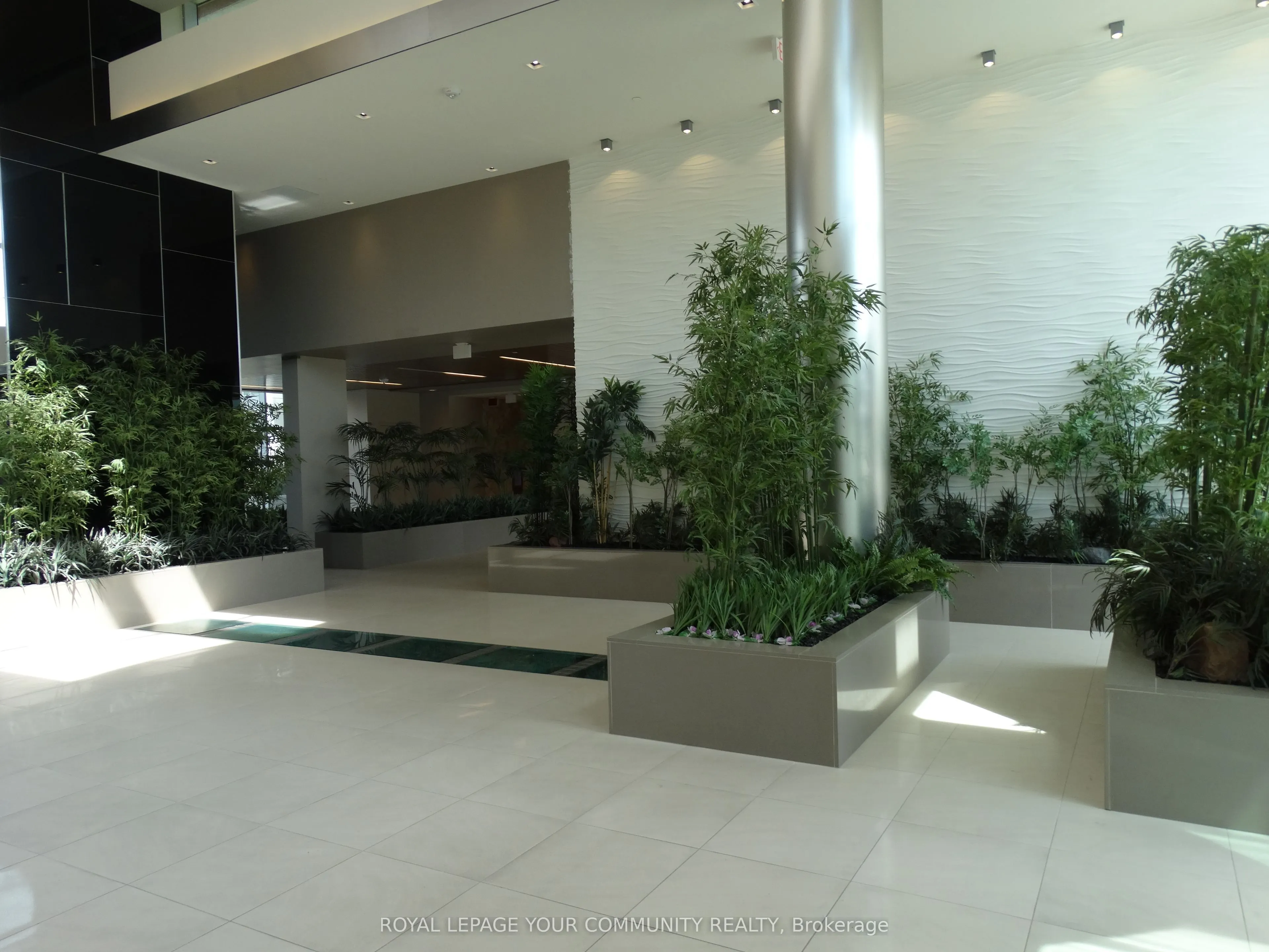 9600 Yonge Street, #515B
