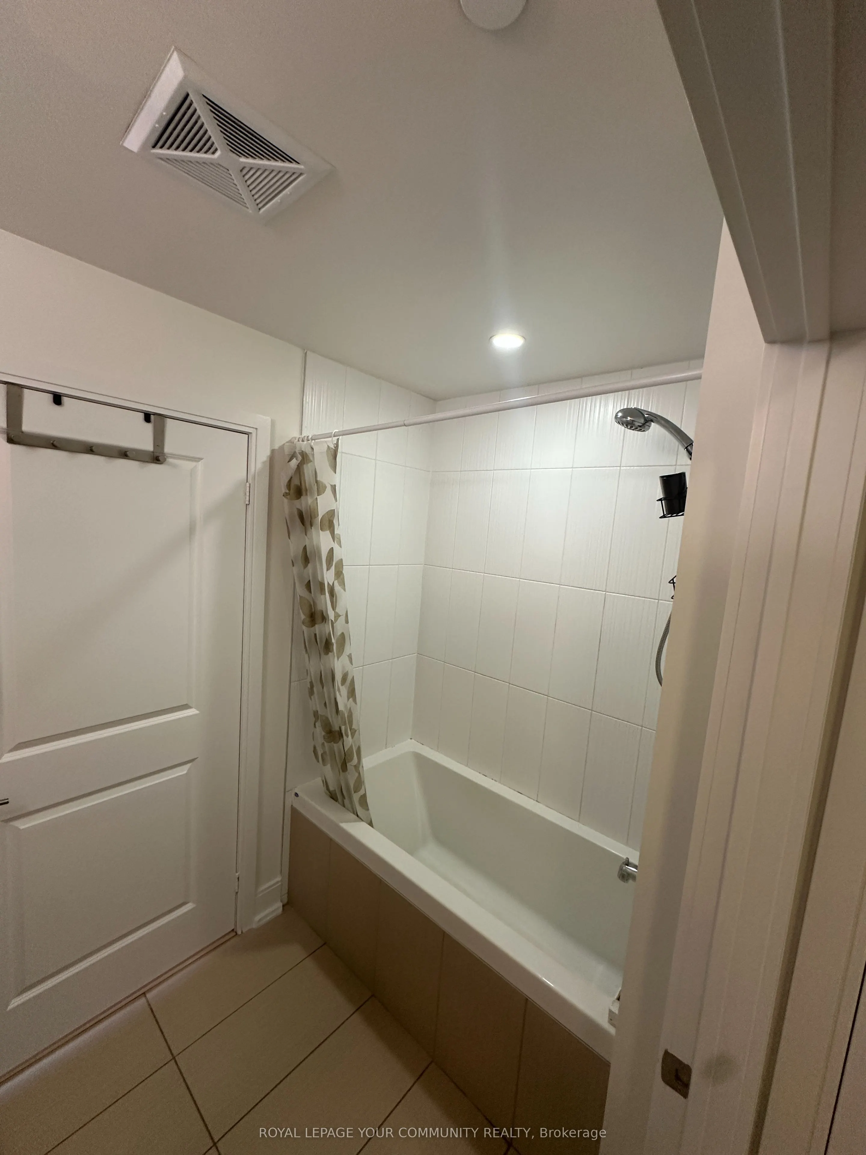 9600 Yonge Street, #515B