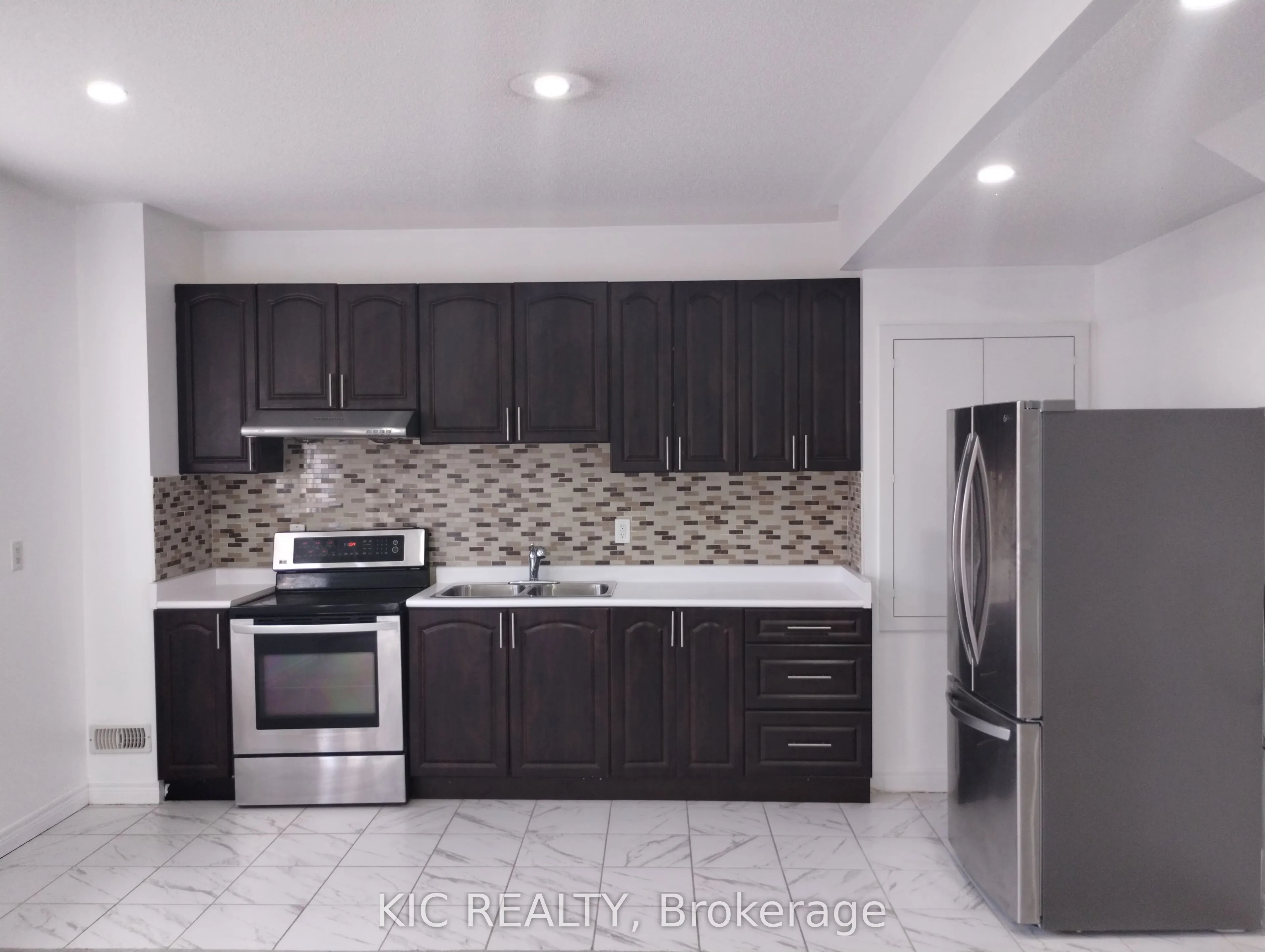 1461 Lormel Gate Avenue, #Basement