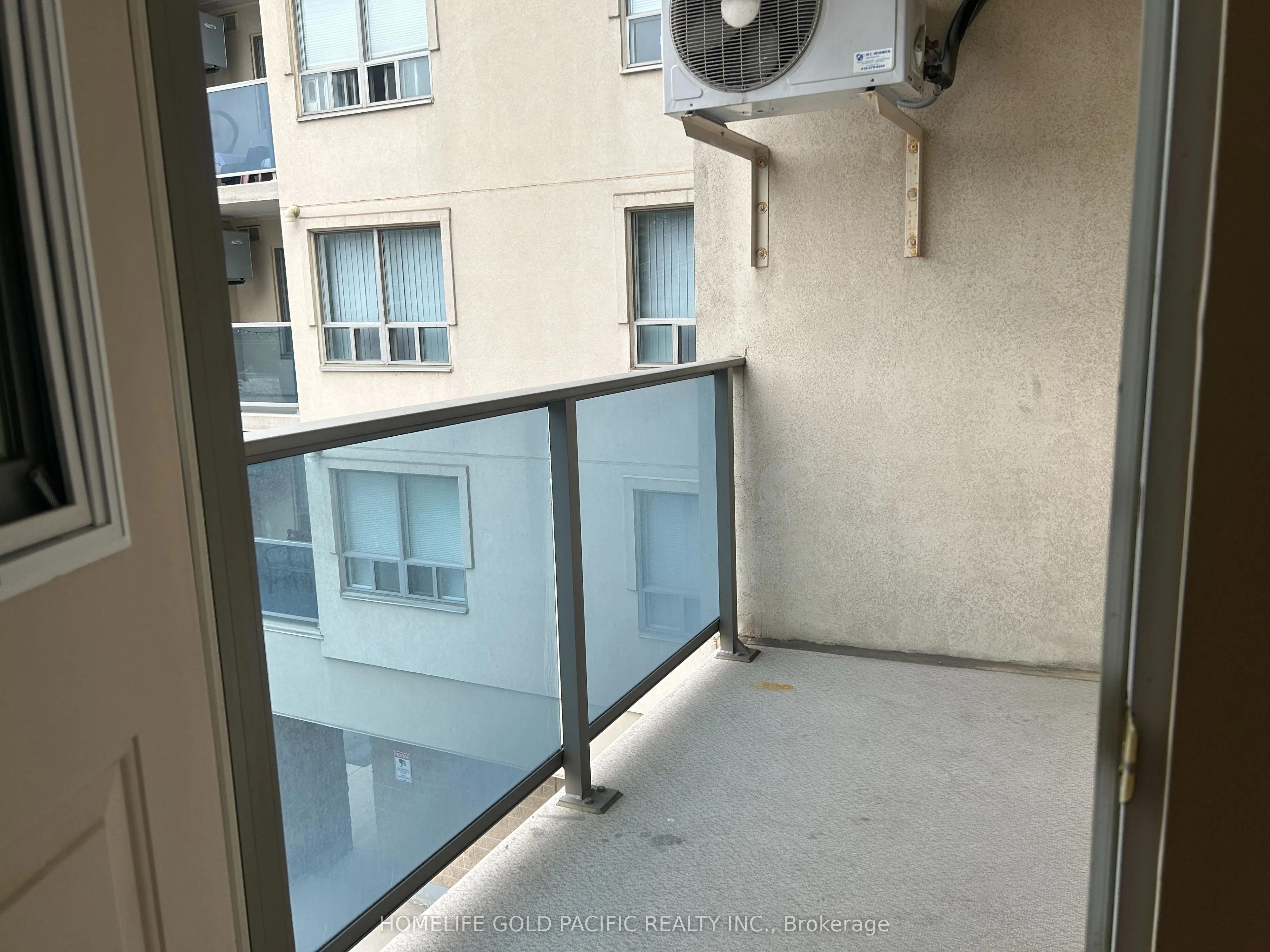 160 Wellington Street E, #310