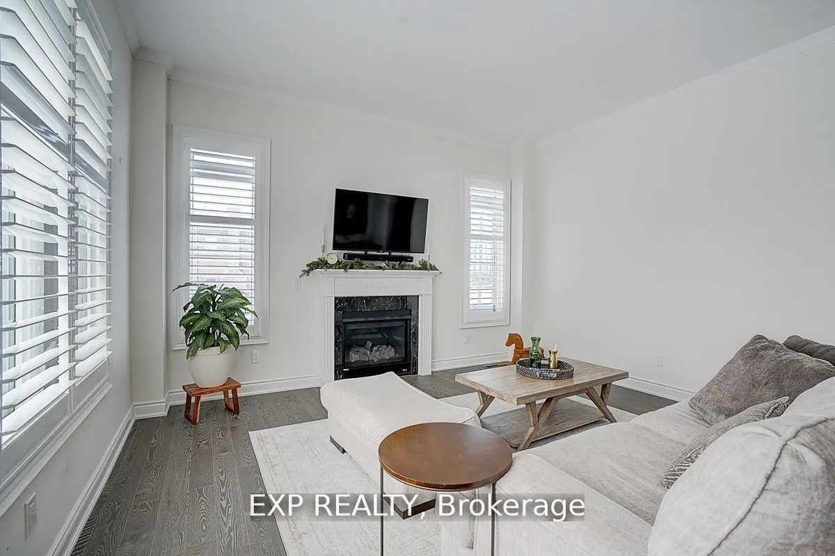 41 Walter Tunny Crescent