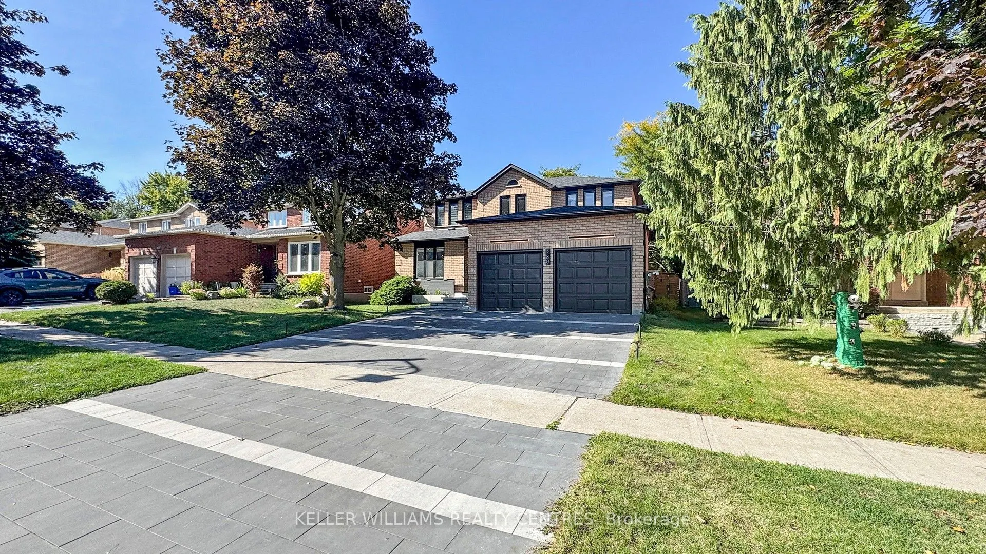 280 Kennedy Street W