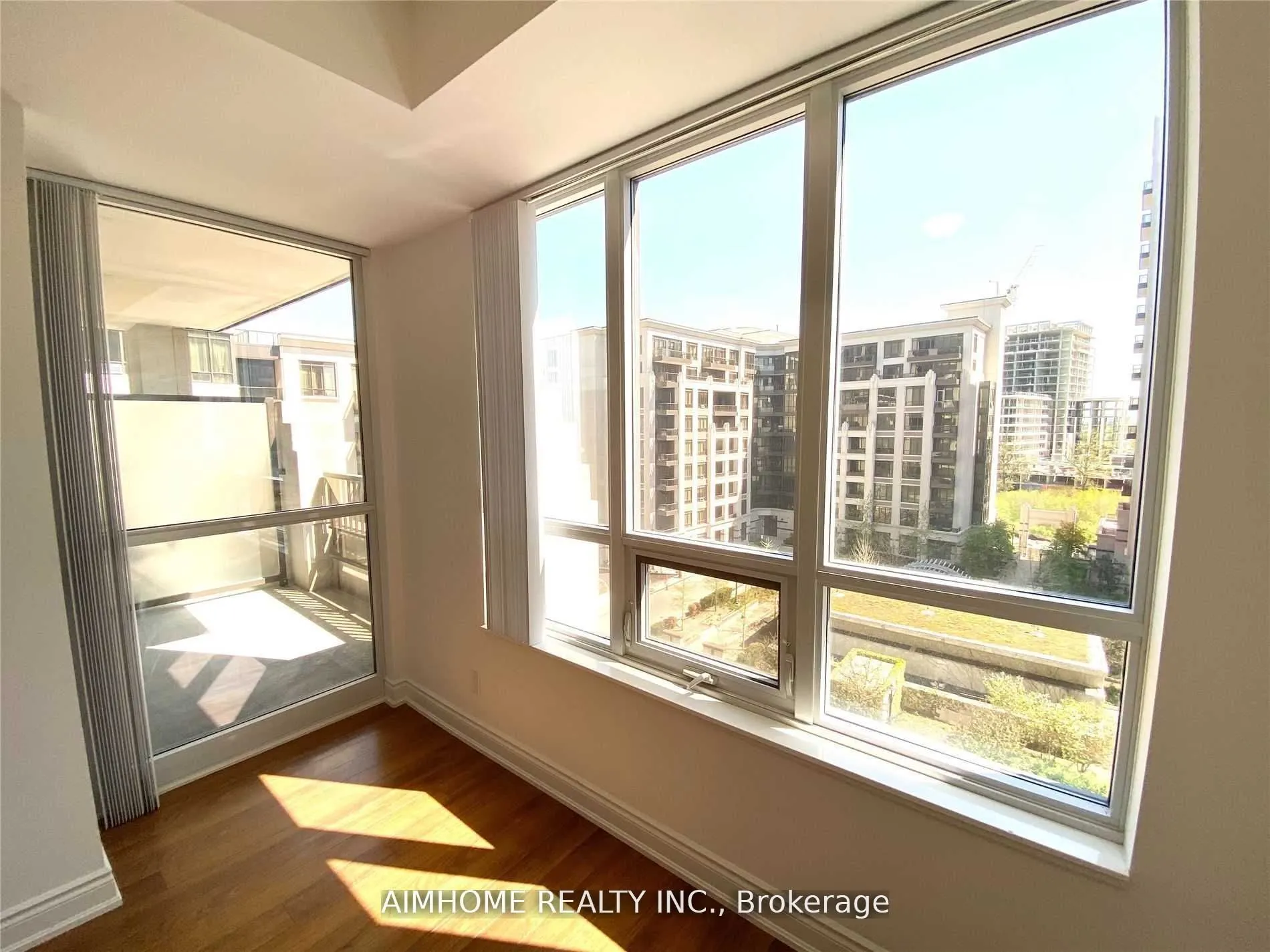 99 South Town Centre Boulevard, #822