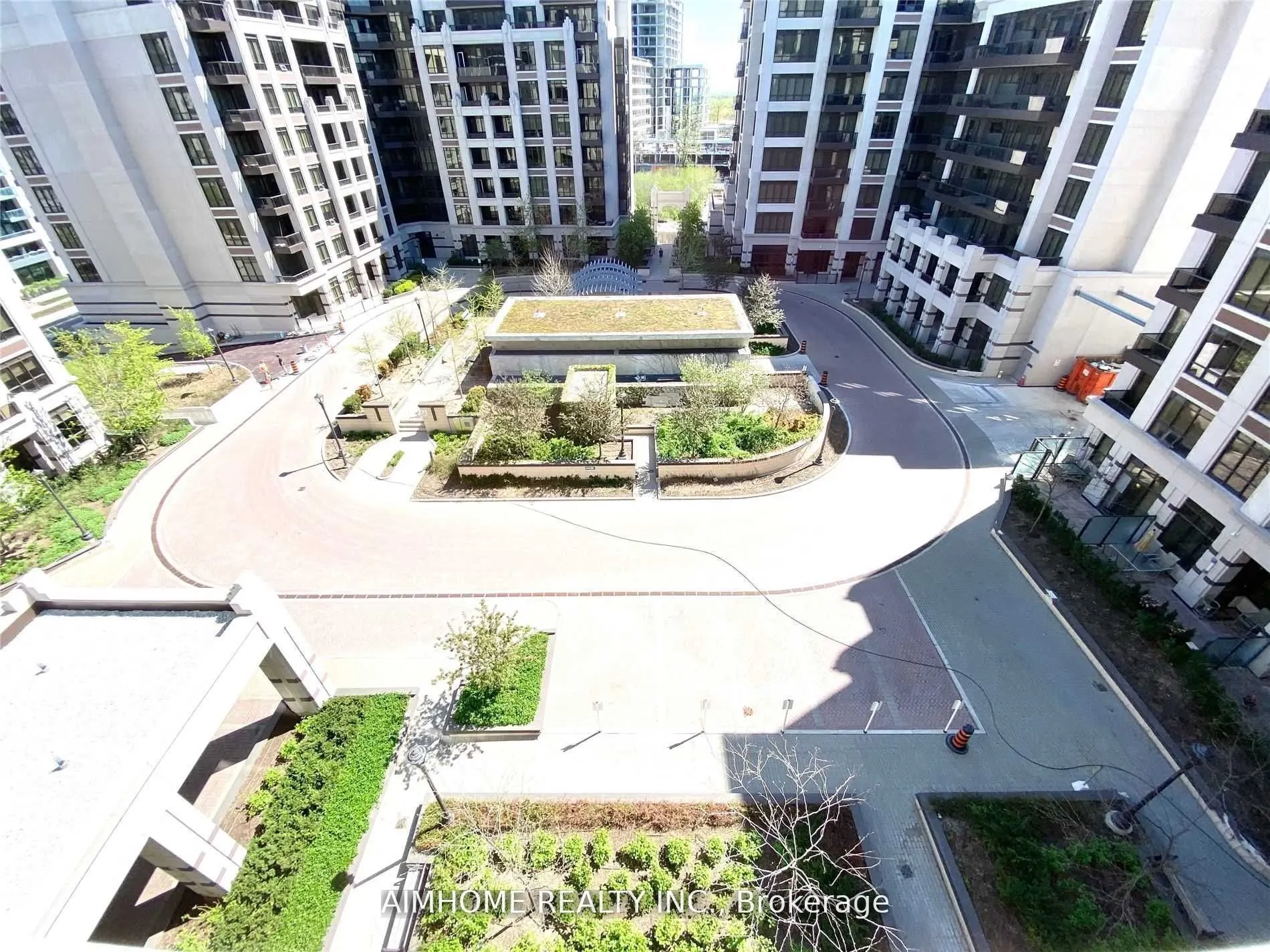 99 South Town Centre Boulevard, #822