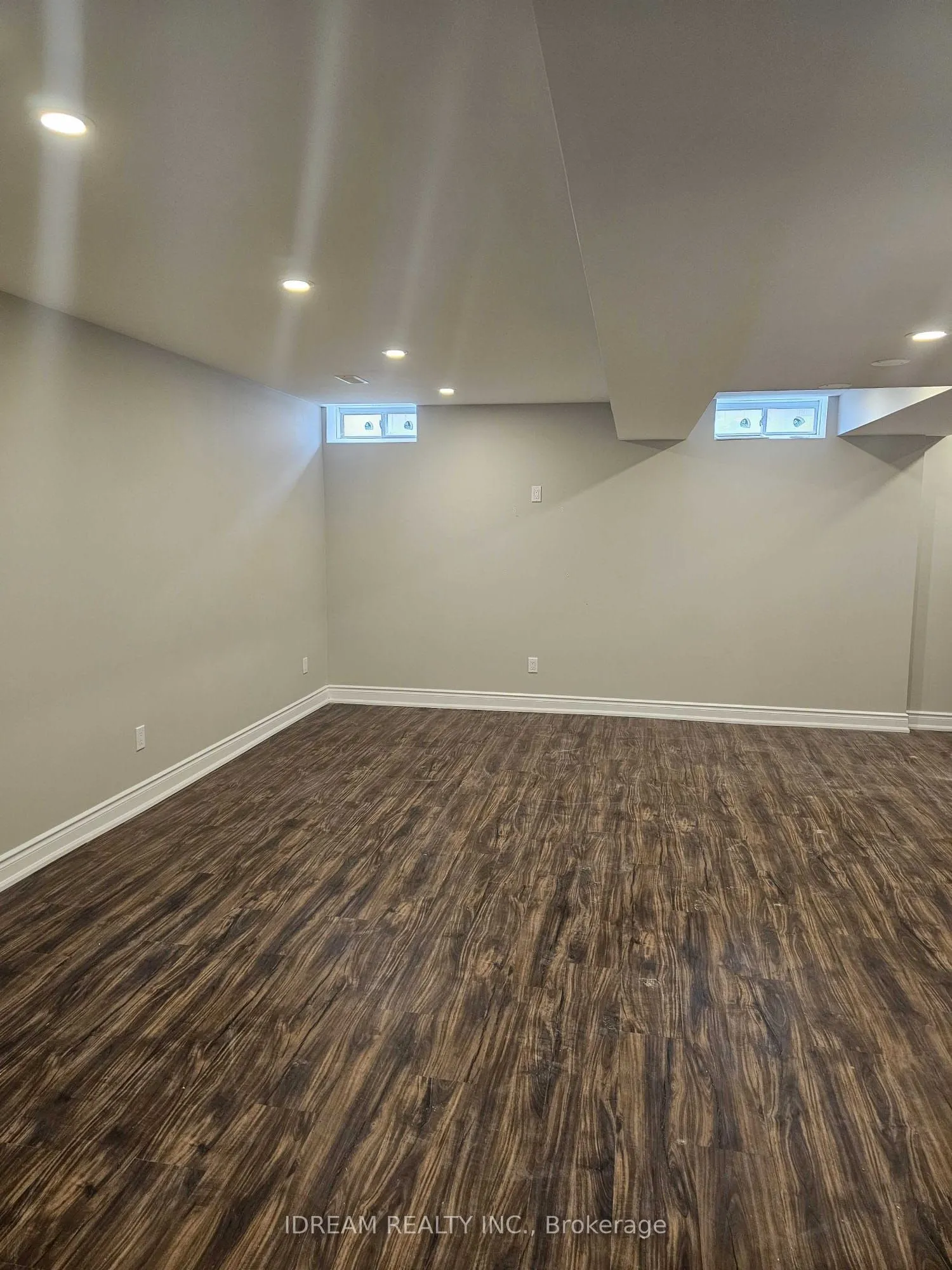 2 Elderslie Crescent, #Bsmt