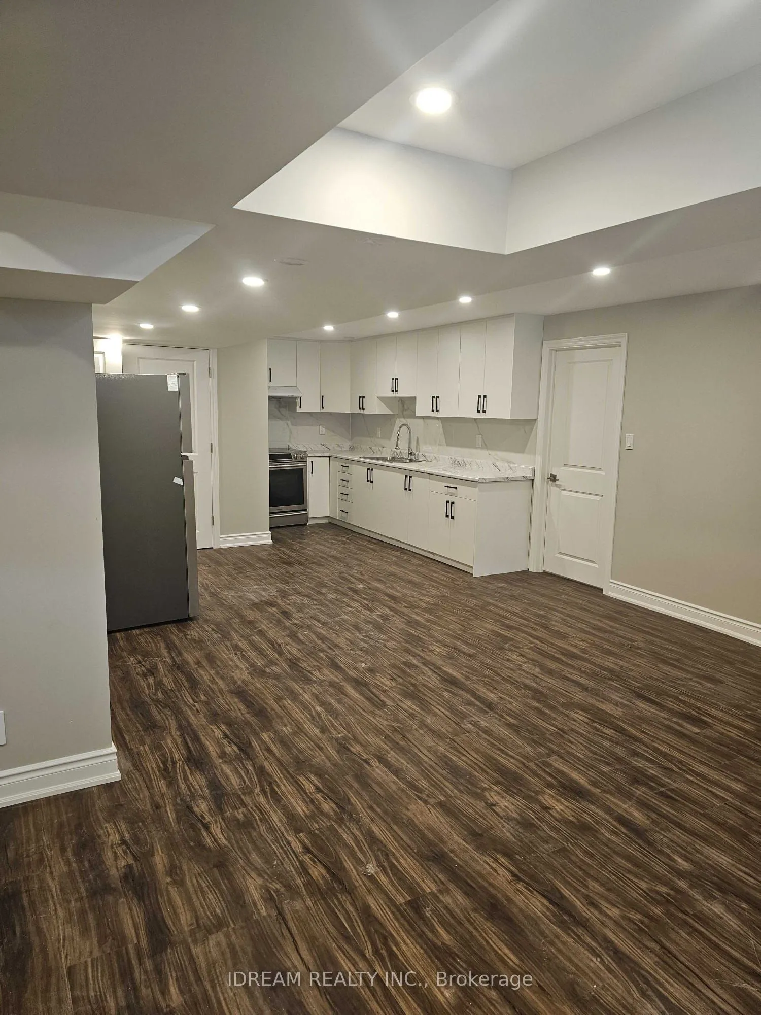 2 Elderslie Crescent, #Bsmt