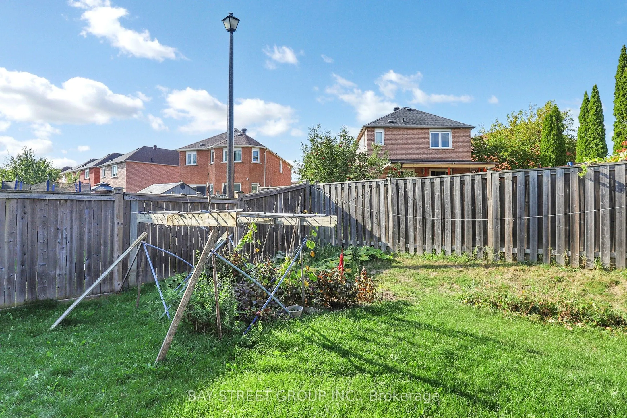 82 COLELUKE Lane