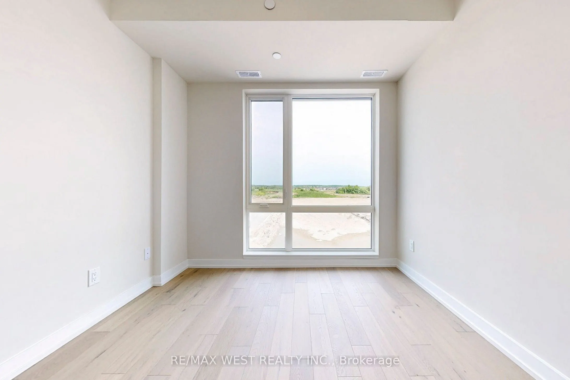 65 Saigon Drive N, #B301