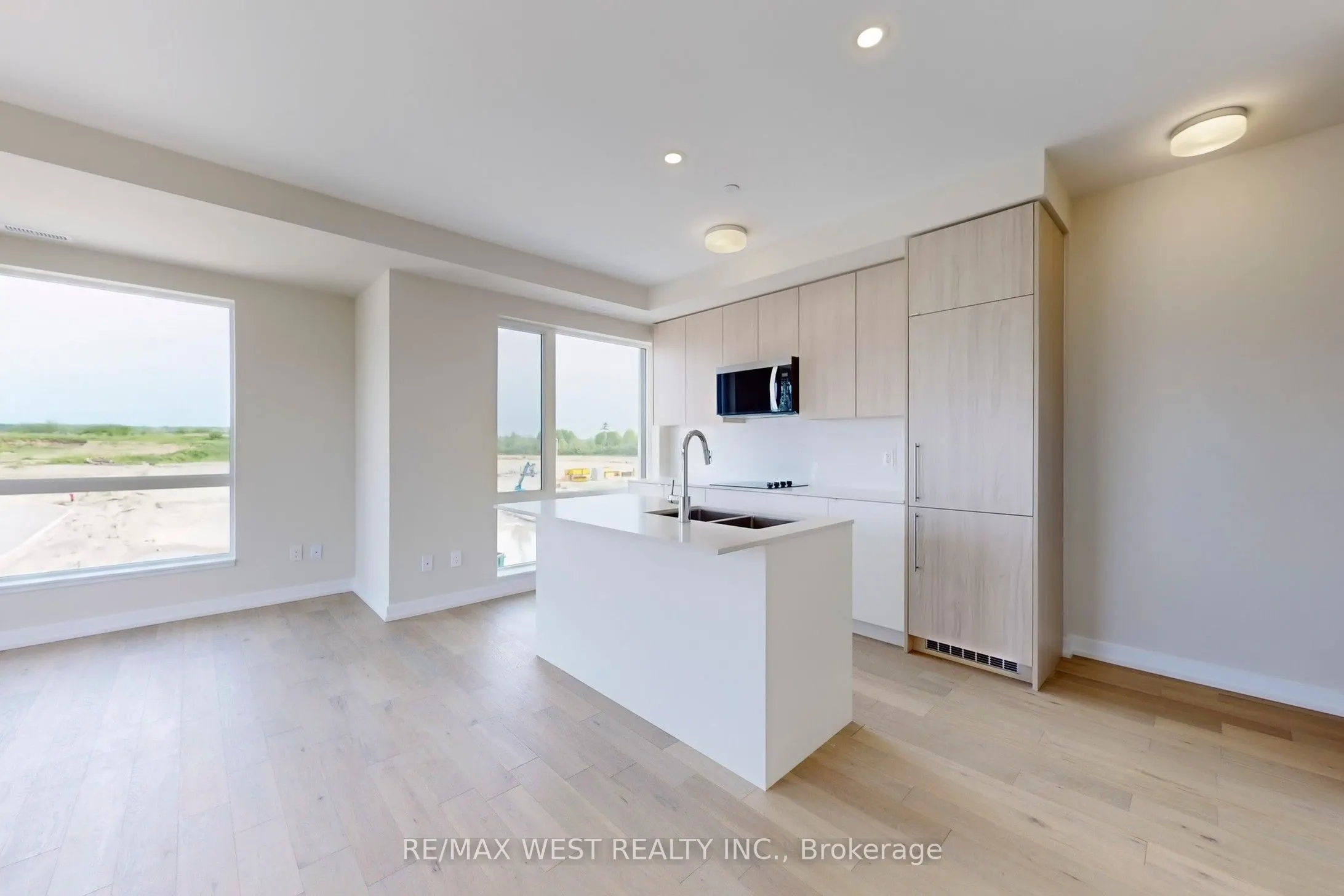 65 Saigon Drive N, #B301