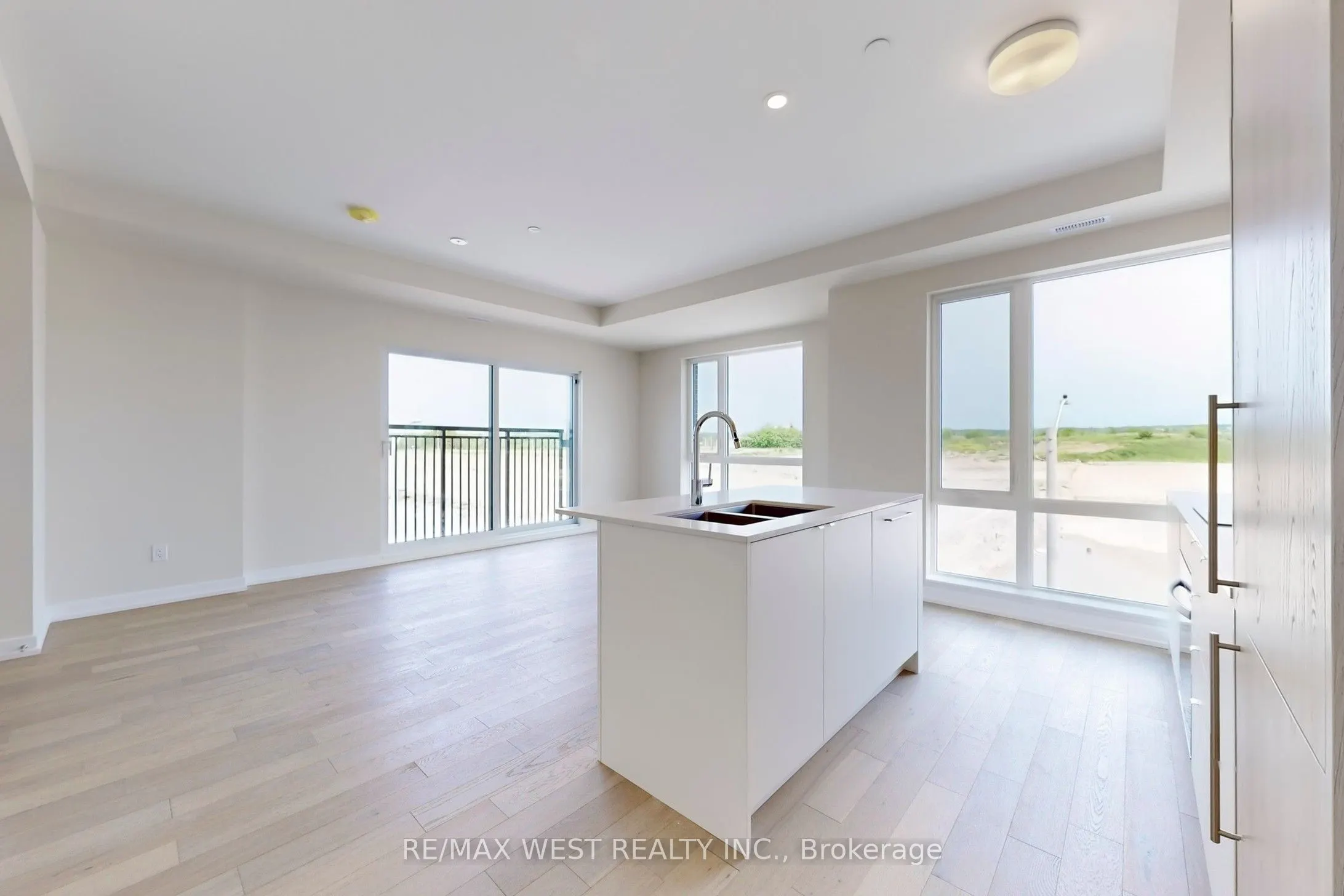 65 Saigon Drive N, #B301