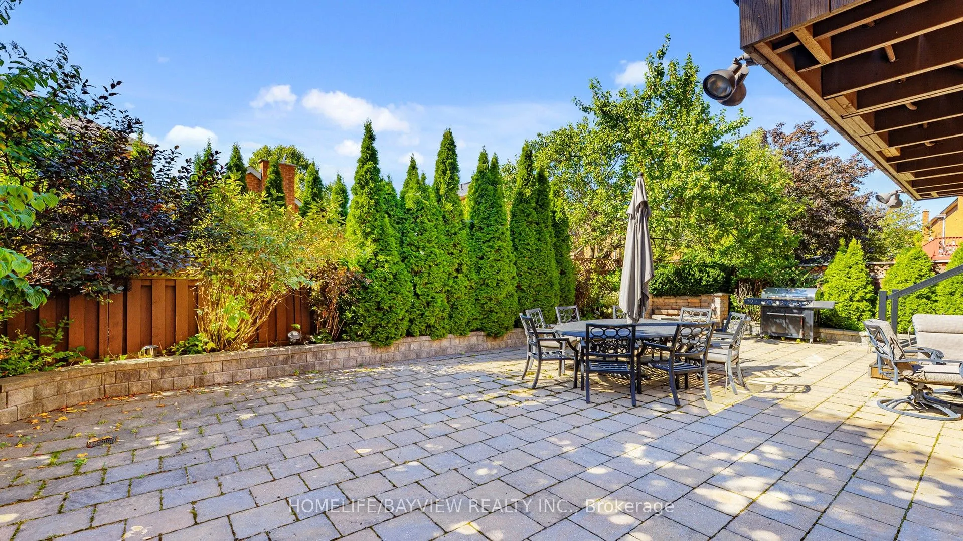 372 Greenock Drive