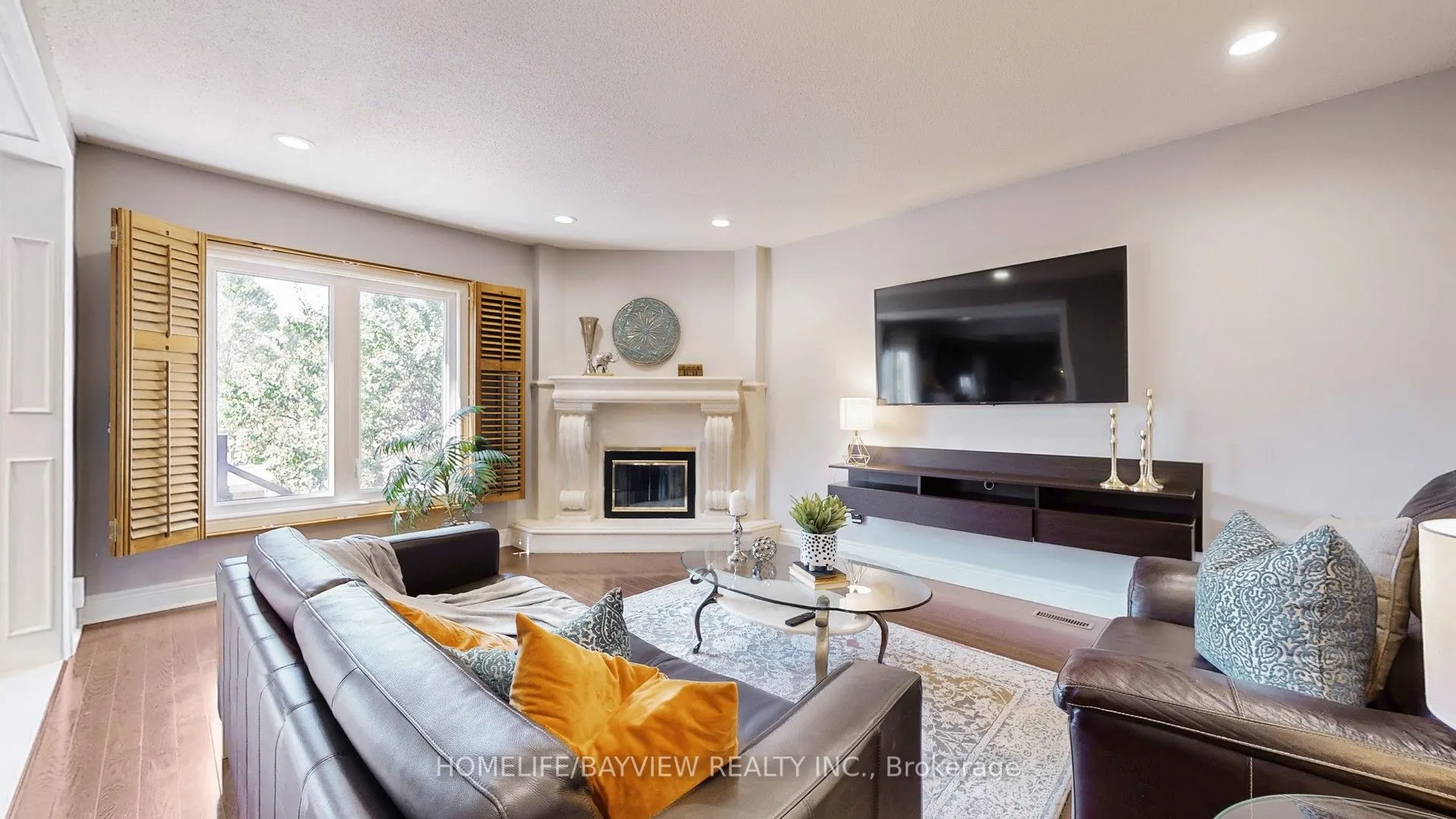 372 Greenock Drive