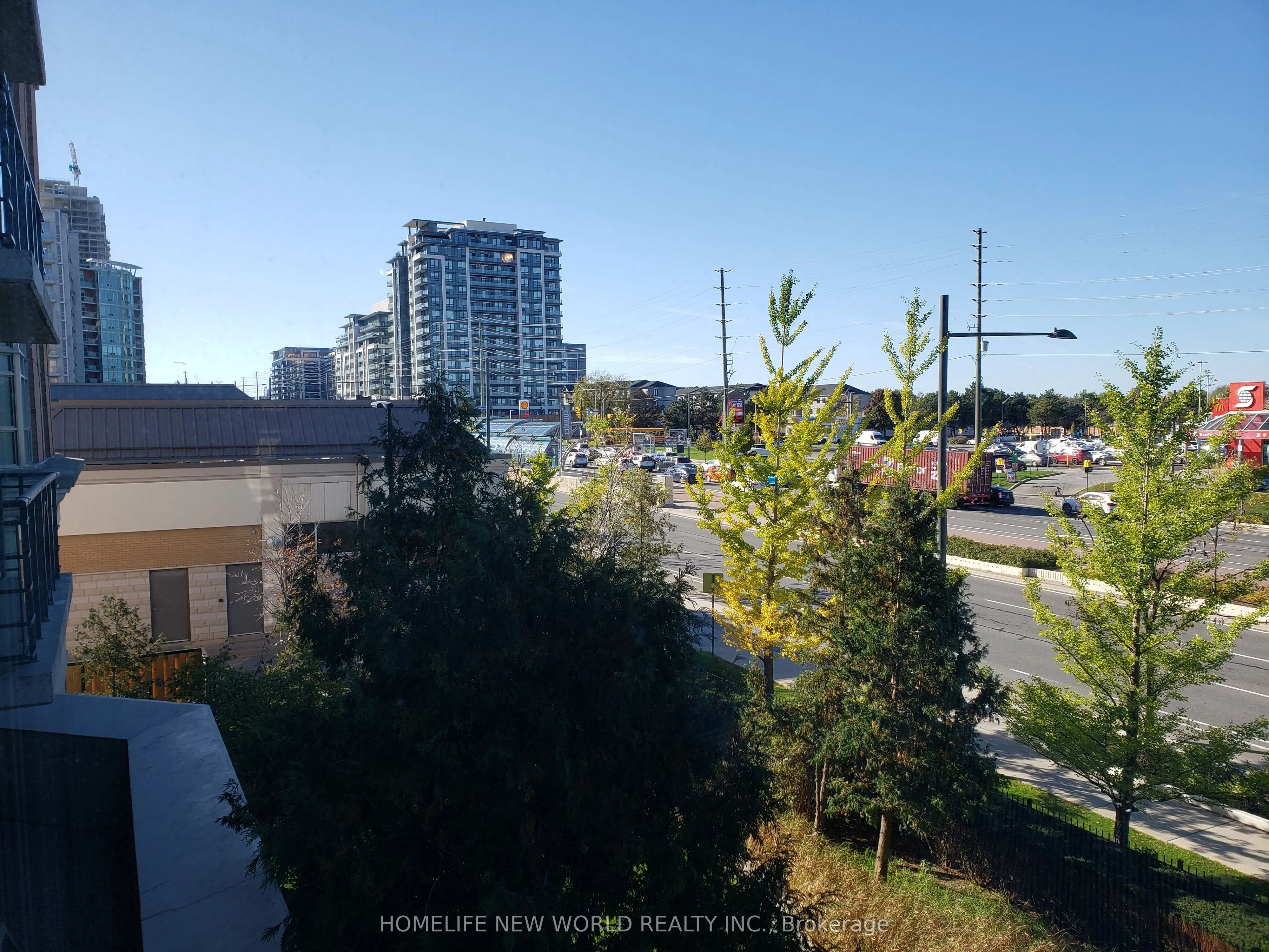 130 Pond Drive, #301