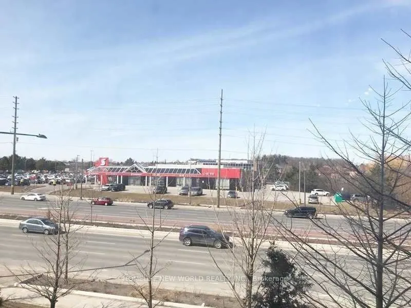 130 Pond Drive, #301
