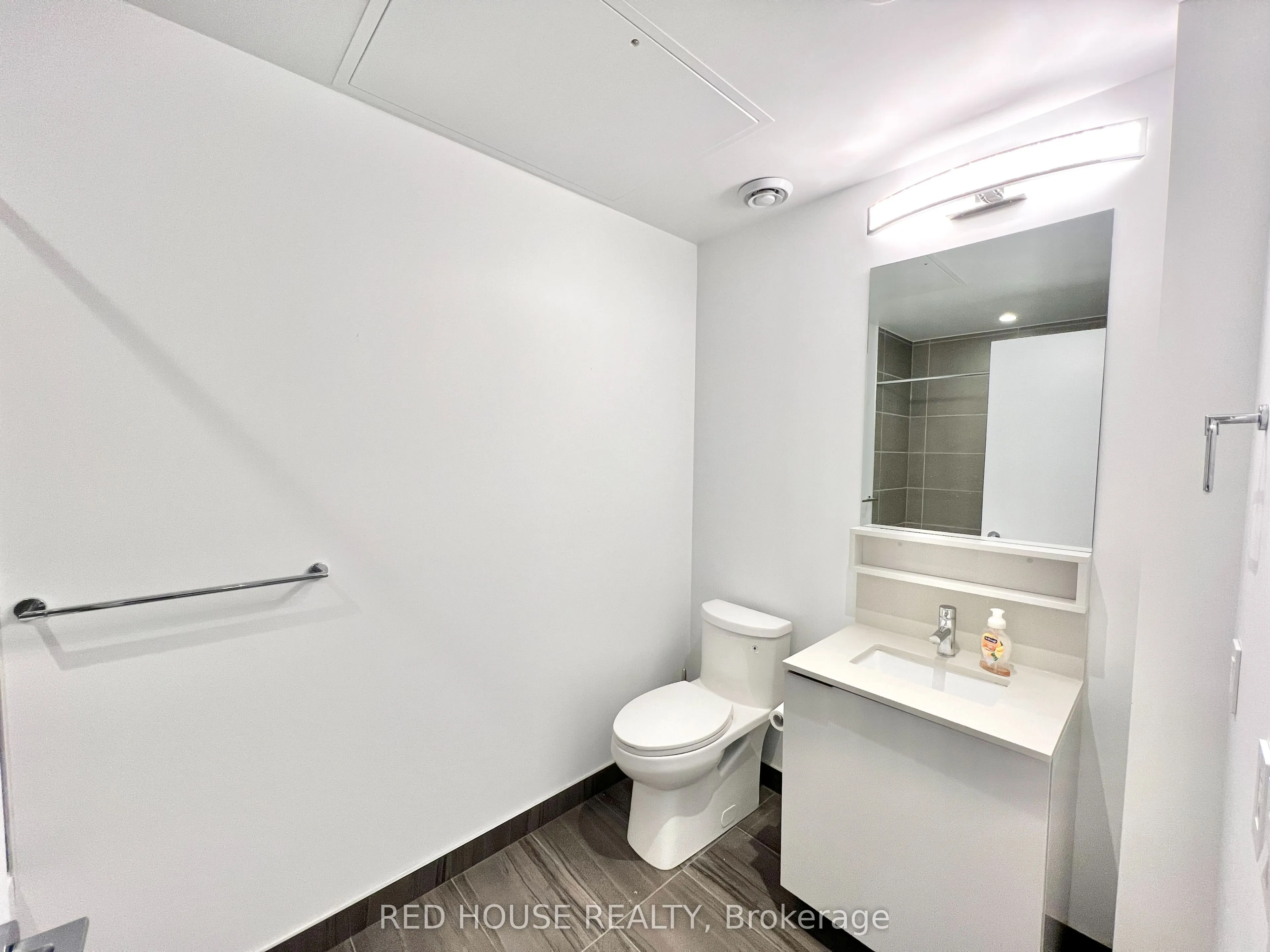 898 Portage Parkway, #2111