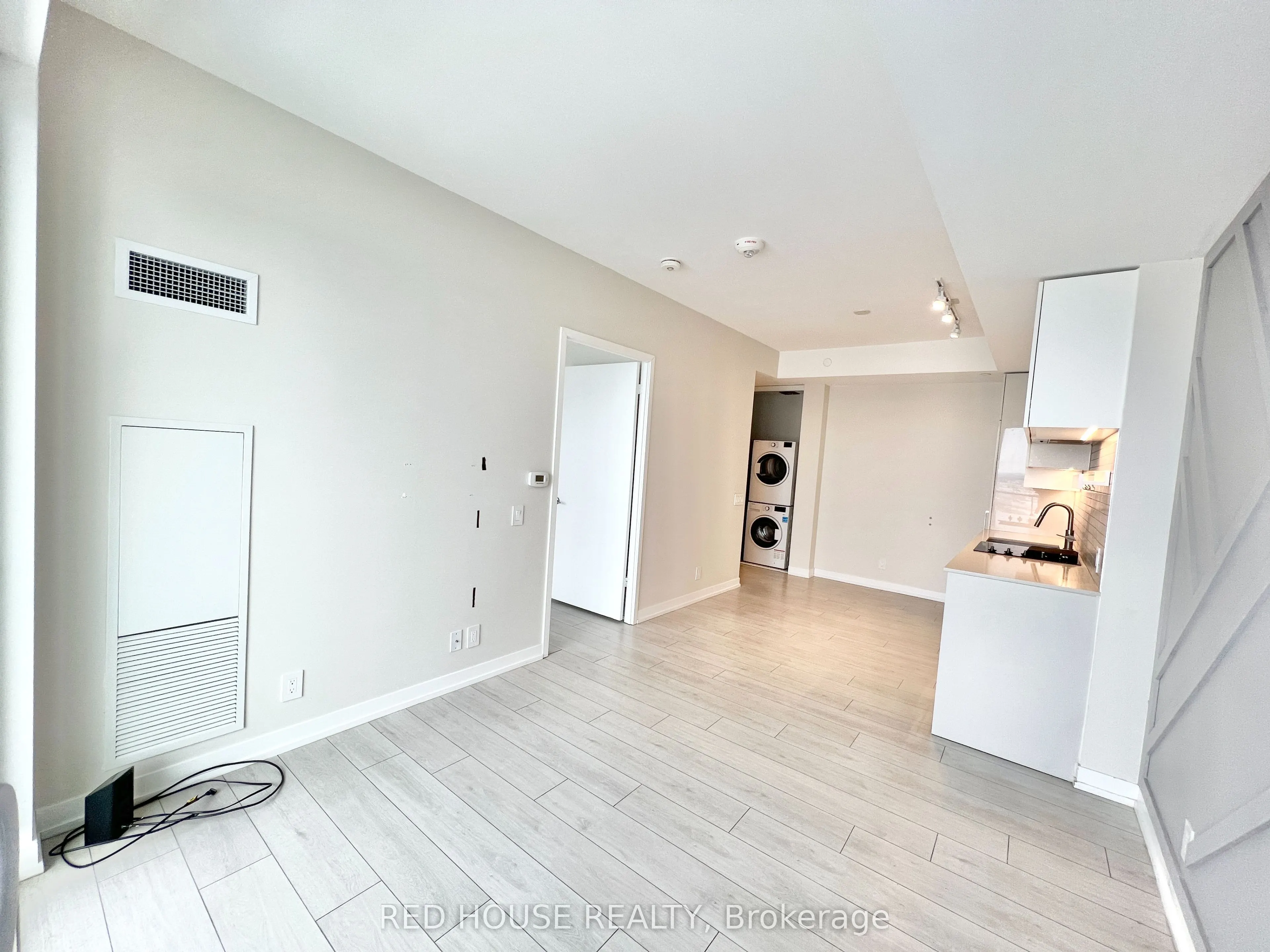 898 Portage Parkway, #2111