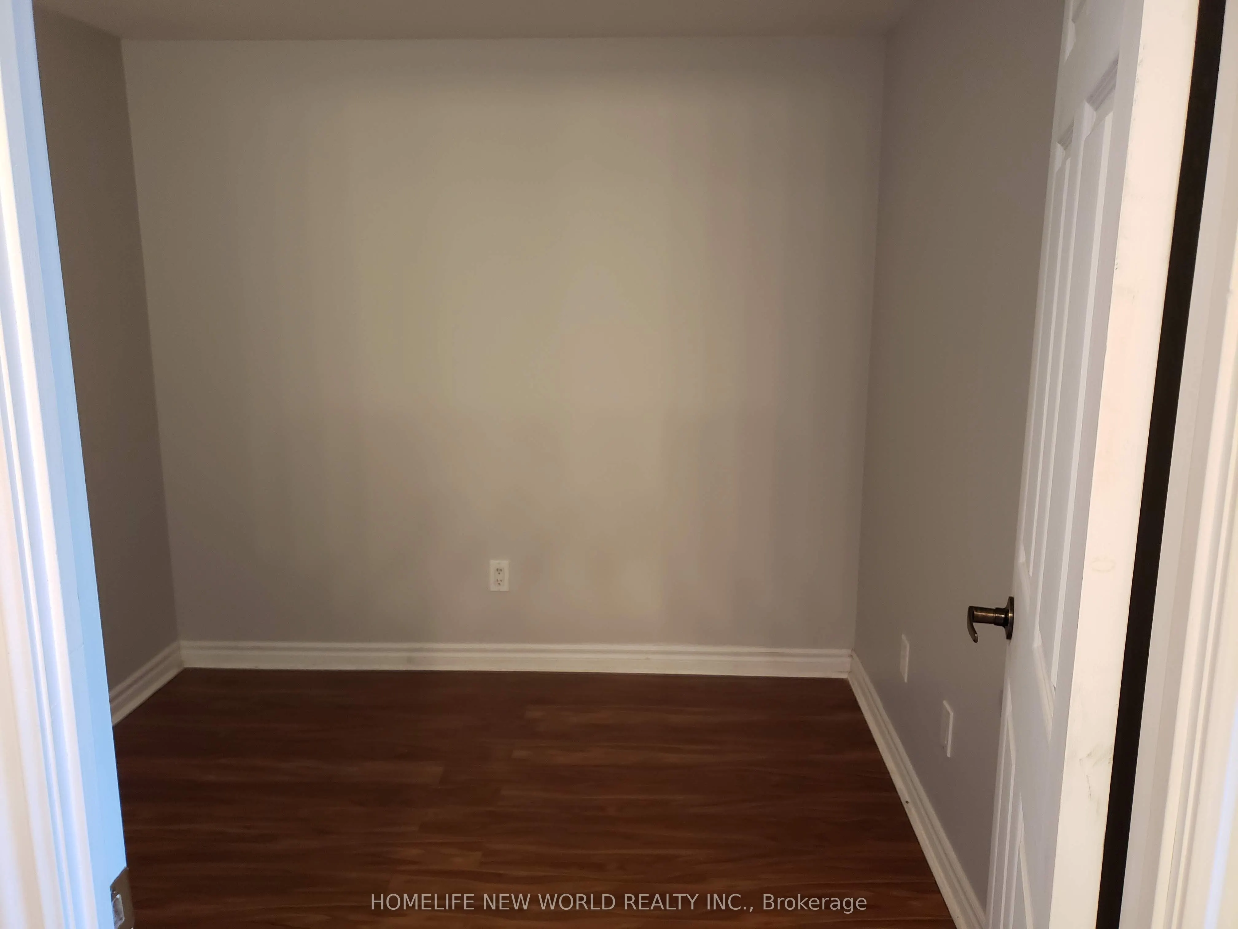 130 Pond Drive, #301