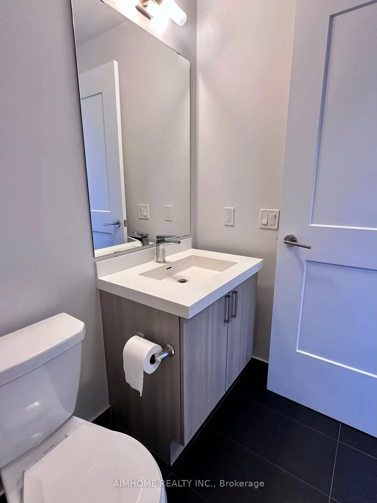 7895 Jane Street, #601