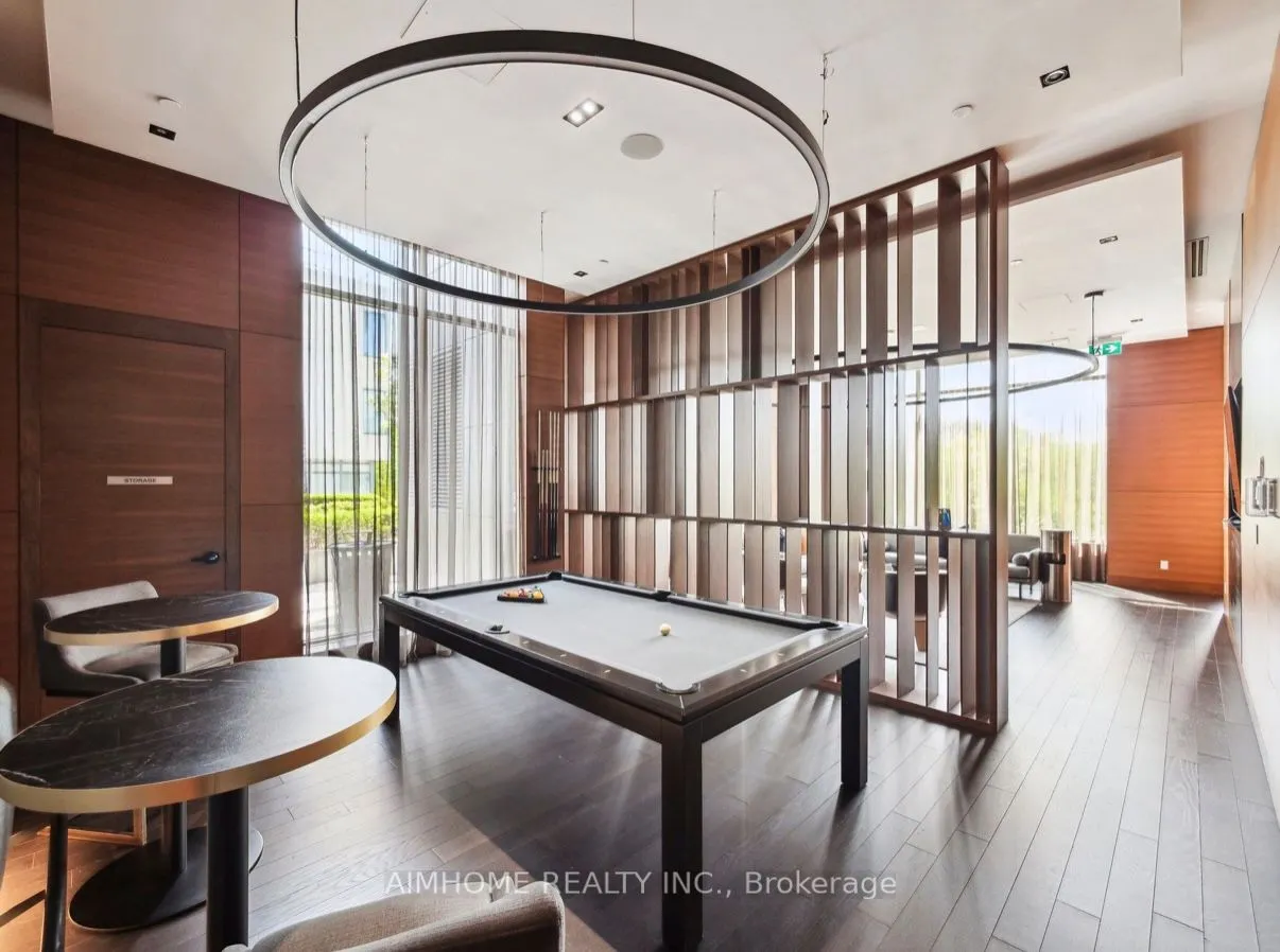 7895 Jane Street, #601