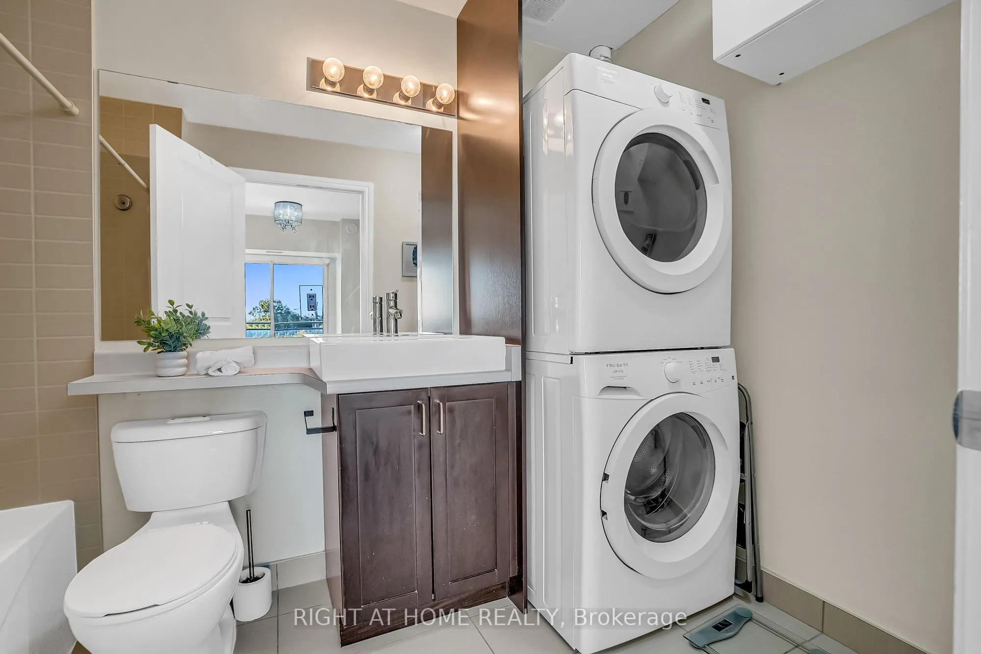 7730 Kipling Avenue, #508