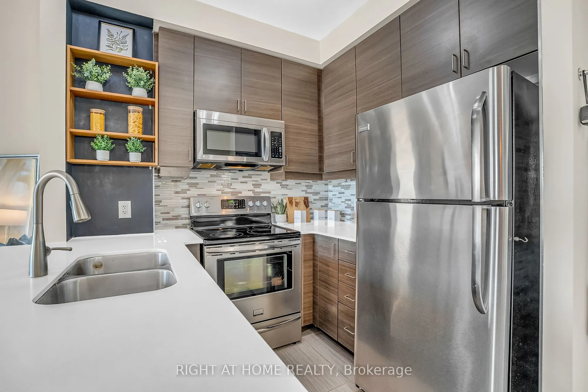7730 Kipling Avenue, #508