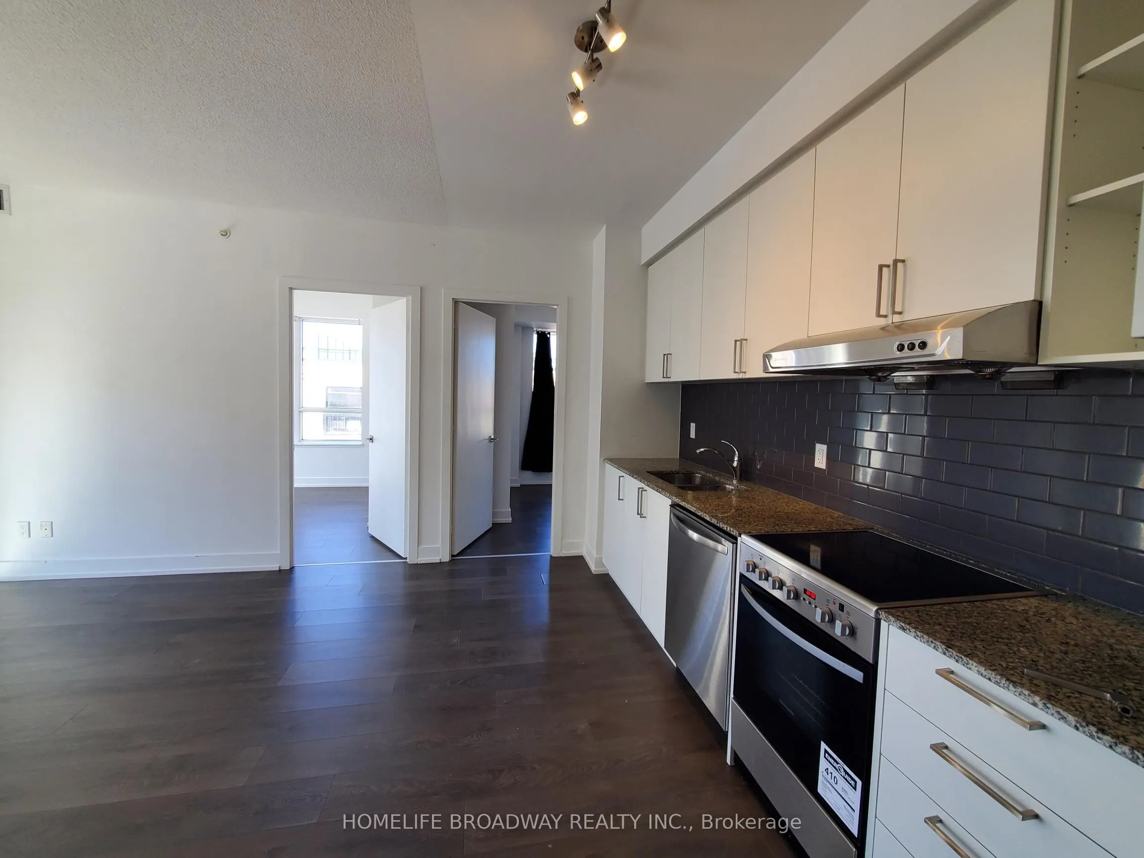 278 Buchanan Drive, #307E