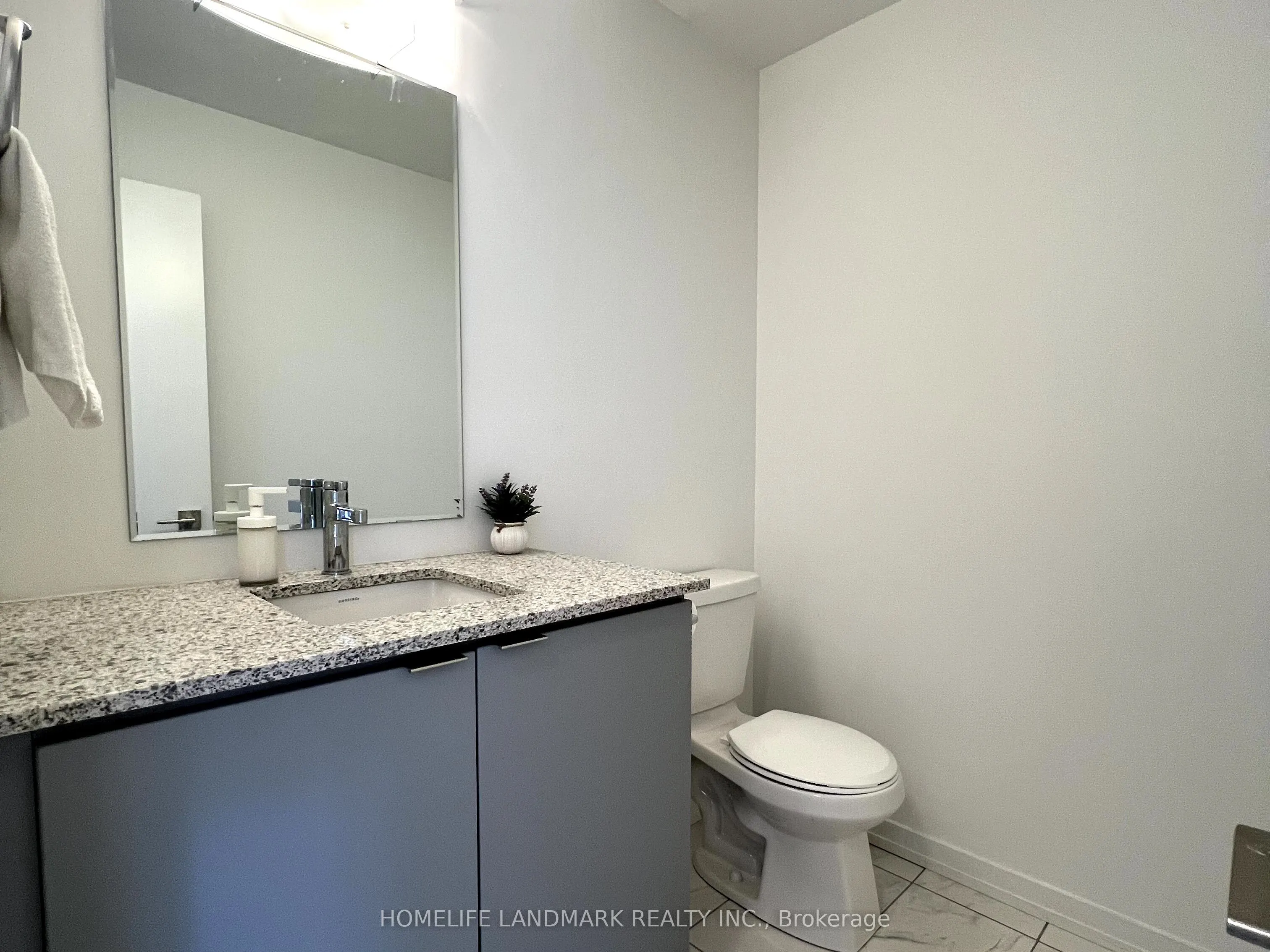 18 Lytham Green Circle, #34