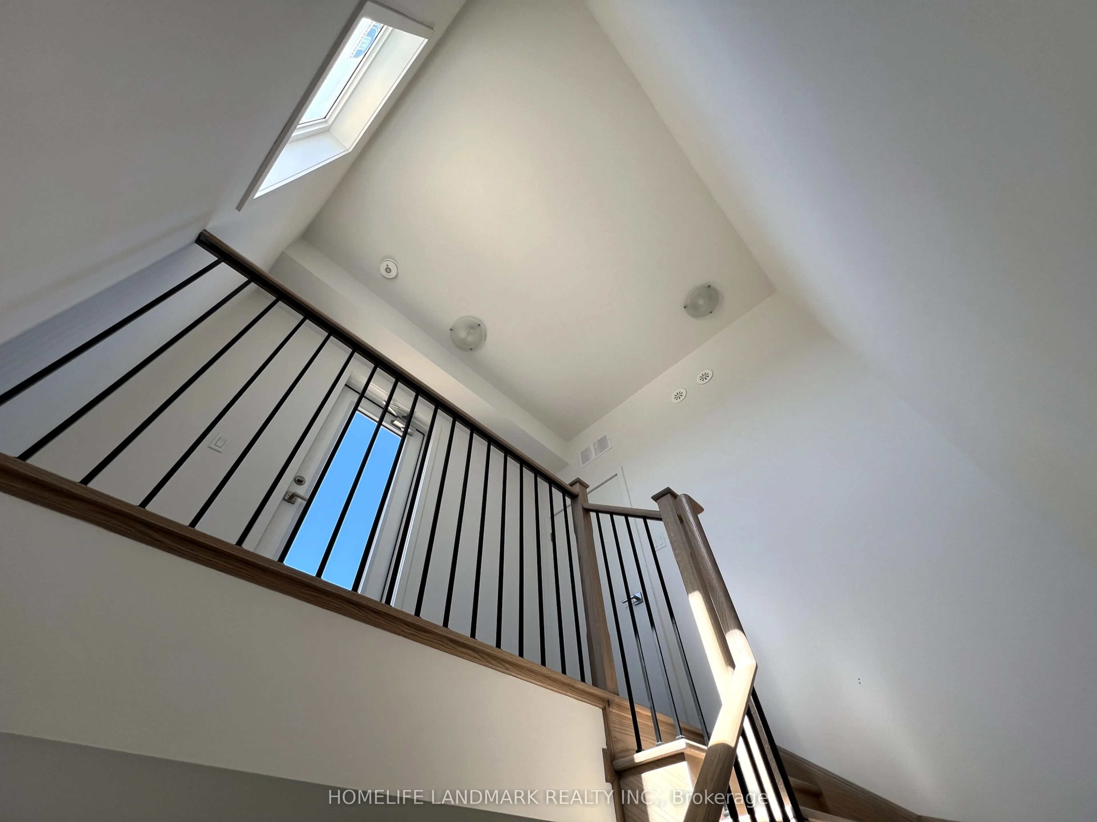 18 Lytham Green Circle, #34
