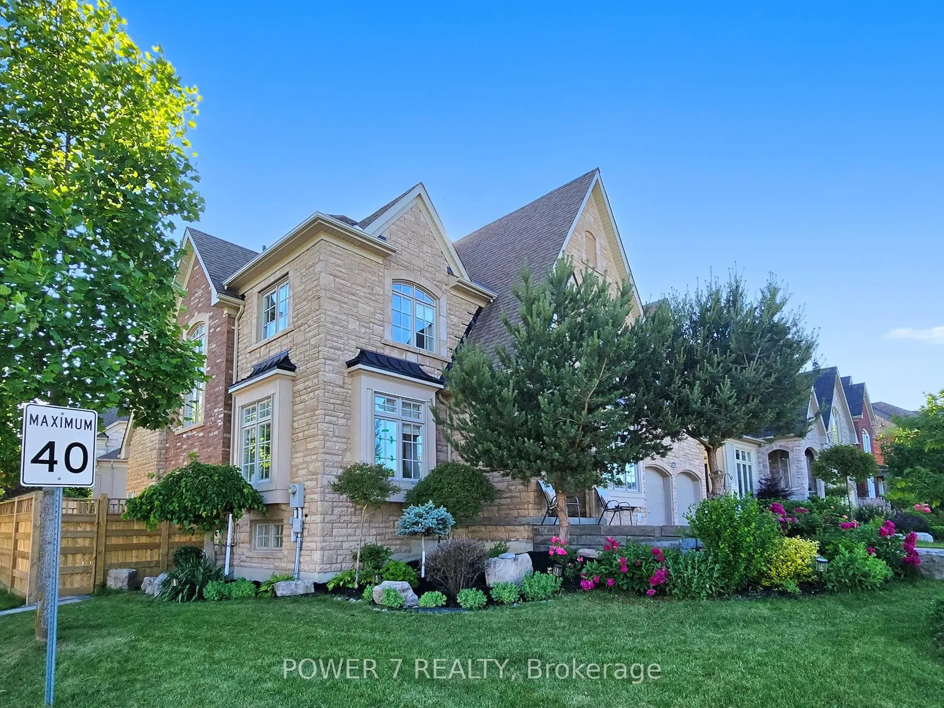 171 Angus Glen Boulevard