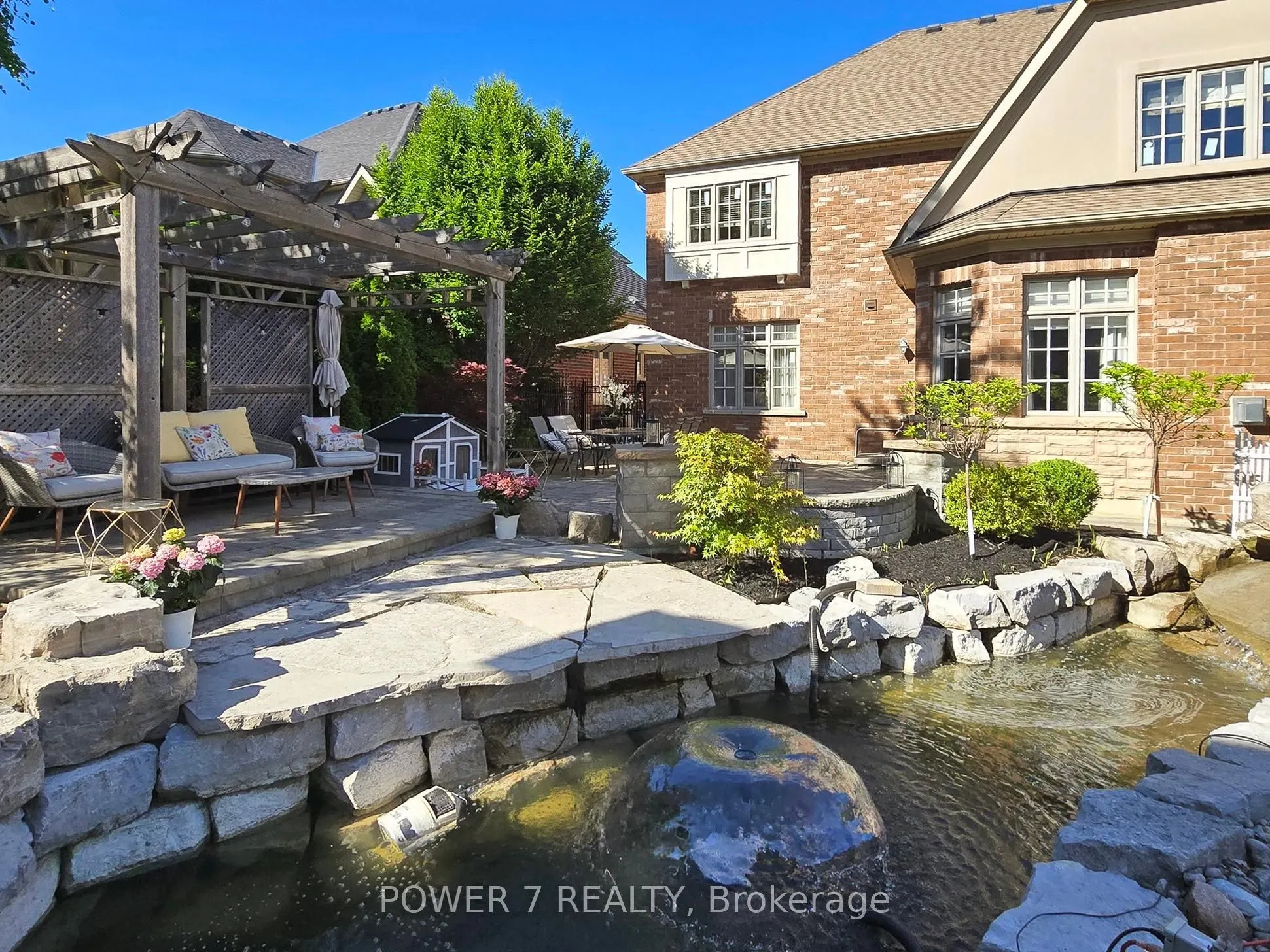 171 Angus Glen Boulevard