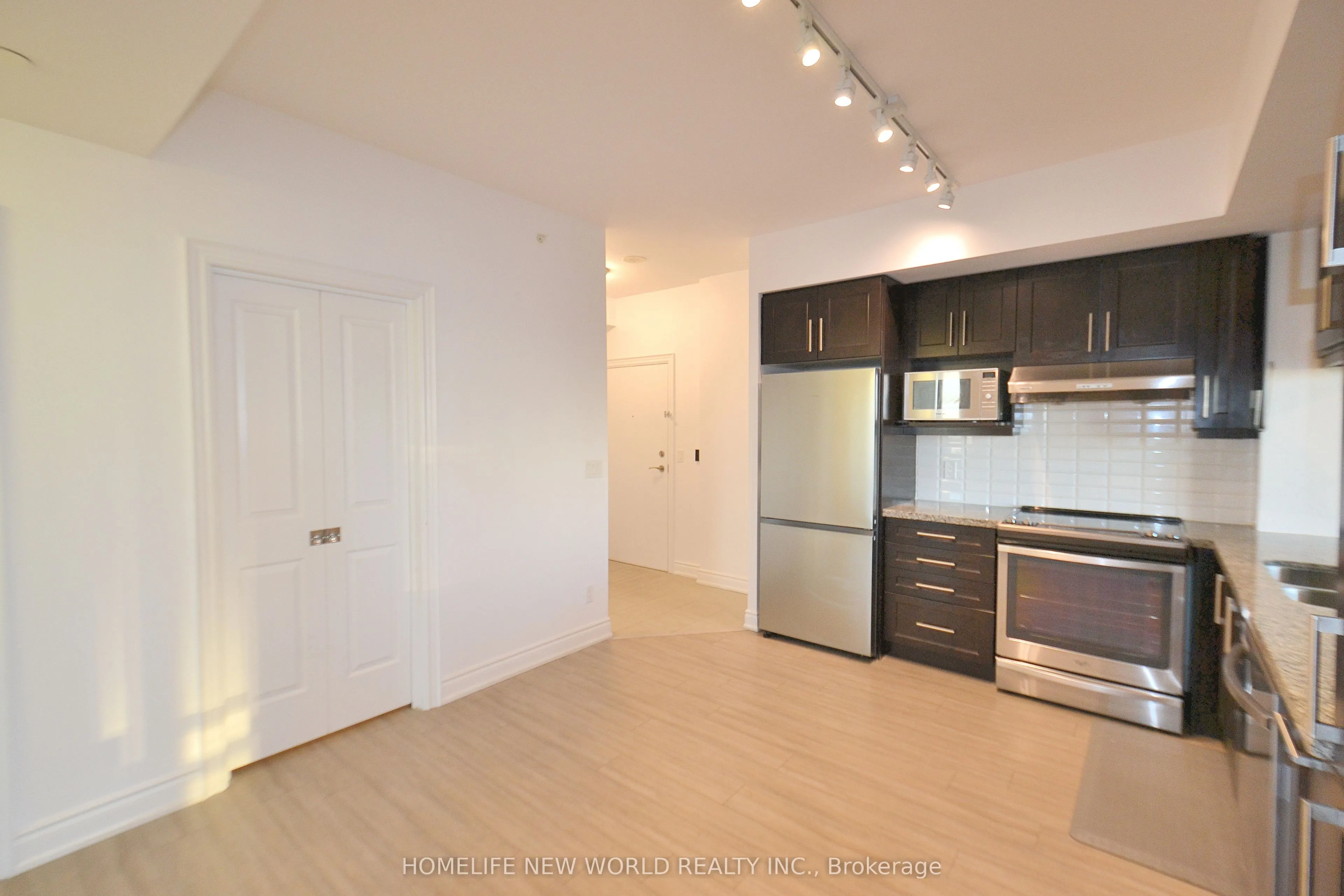 38 Cedarland Drive, #1508