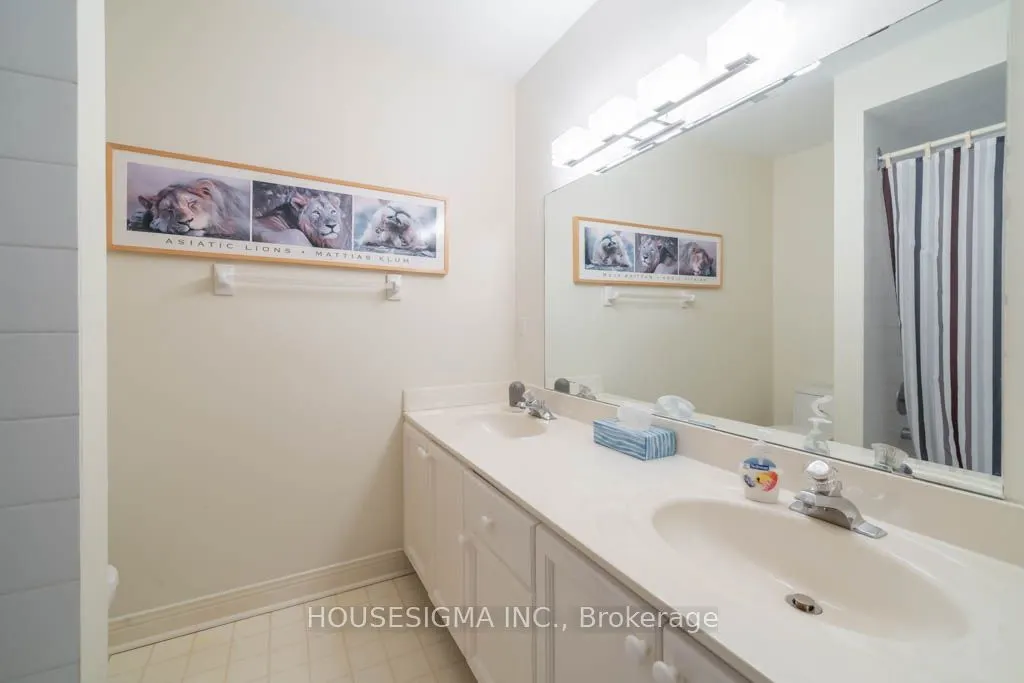 40 Brownstone Circle