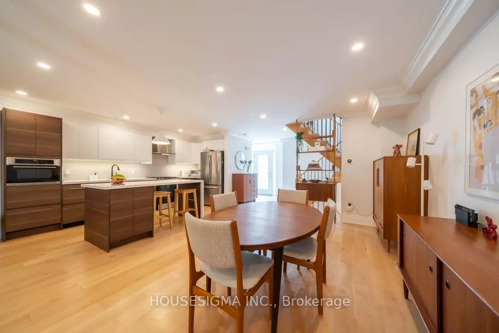 40 Brownstone Circle