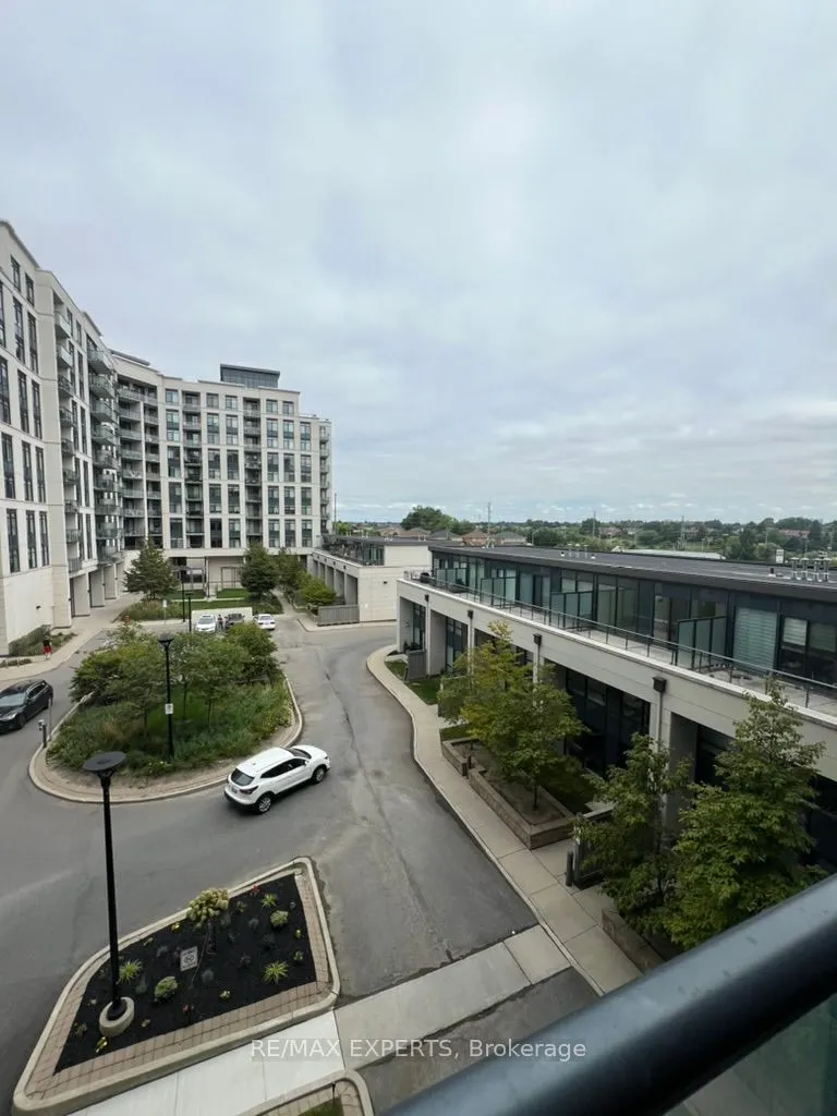 24 Woodstream Boulevard, #308